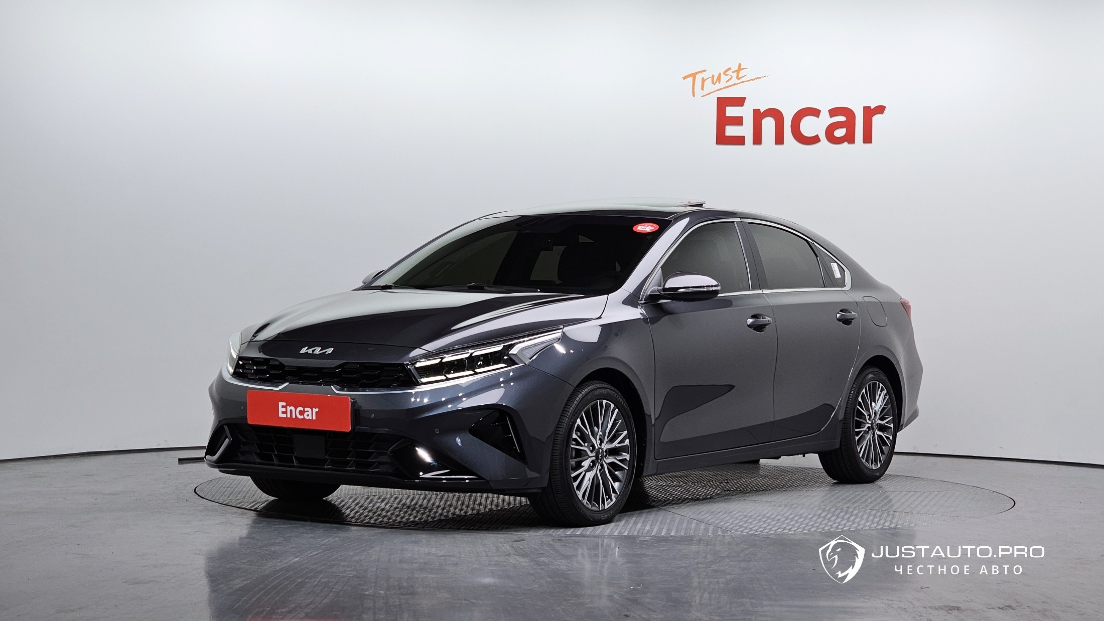 Автомобиль Kia K3