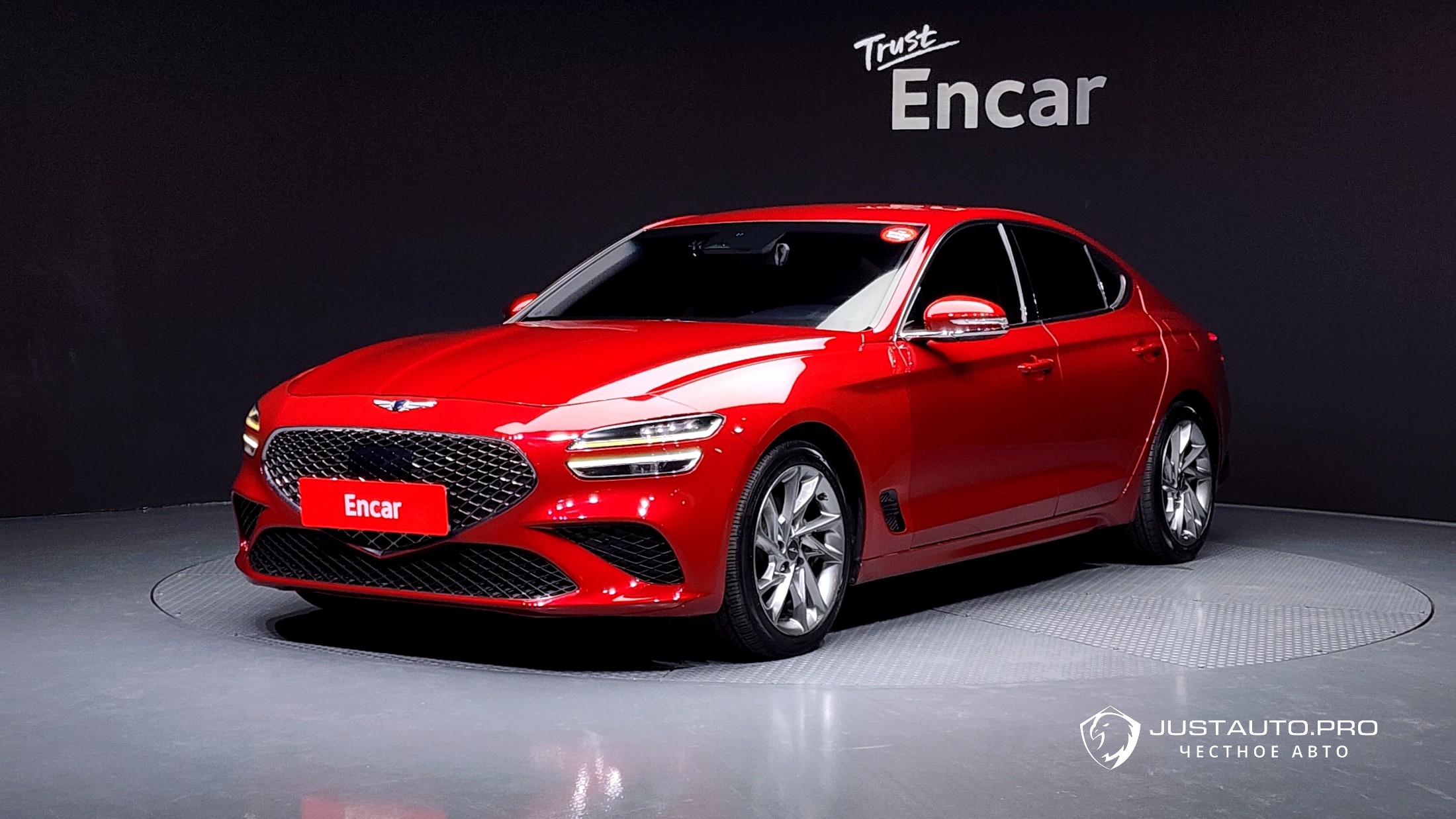 Автомобиль Genesis G70