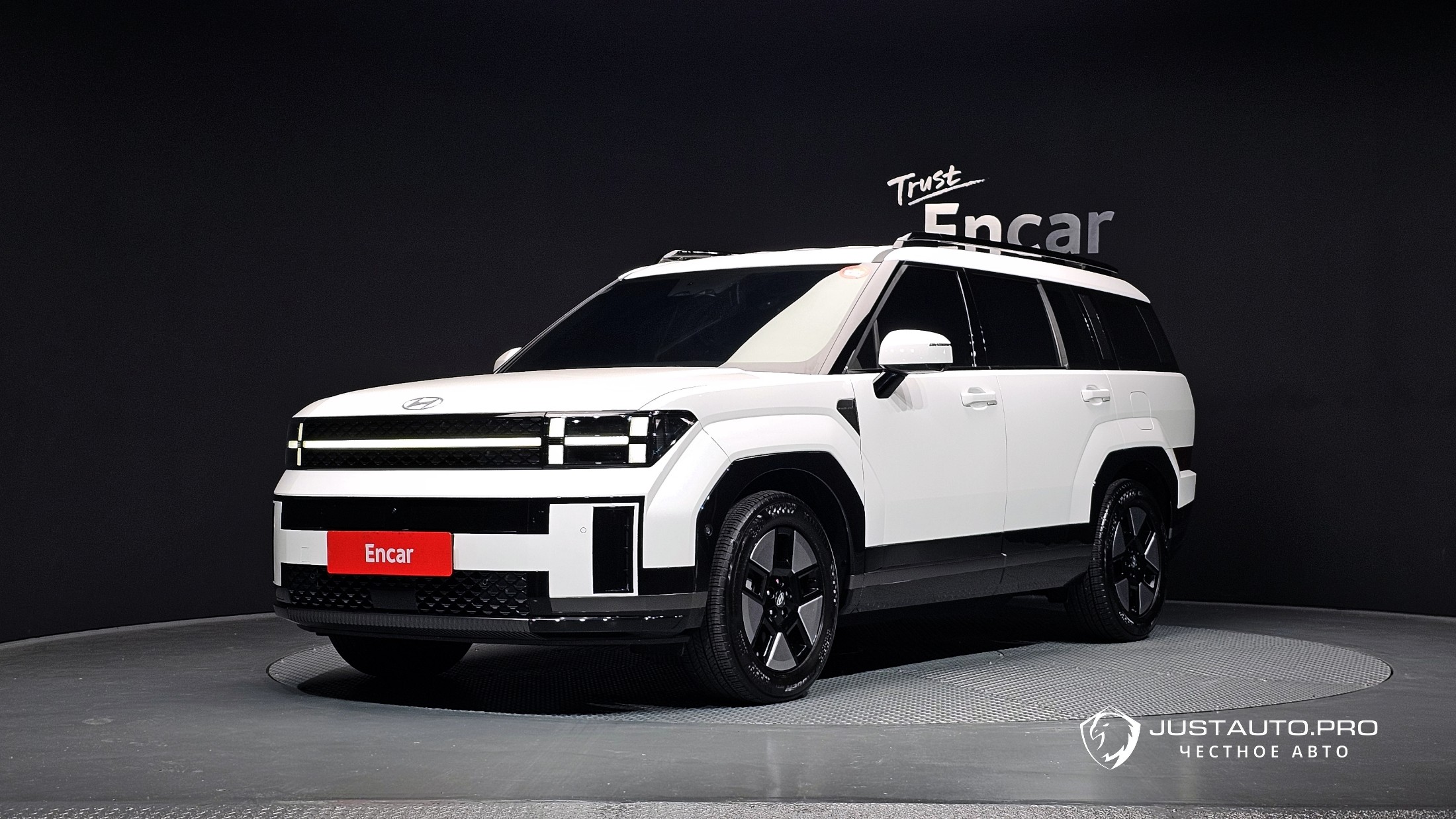 Автомобиль Hyundai Santafe