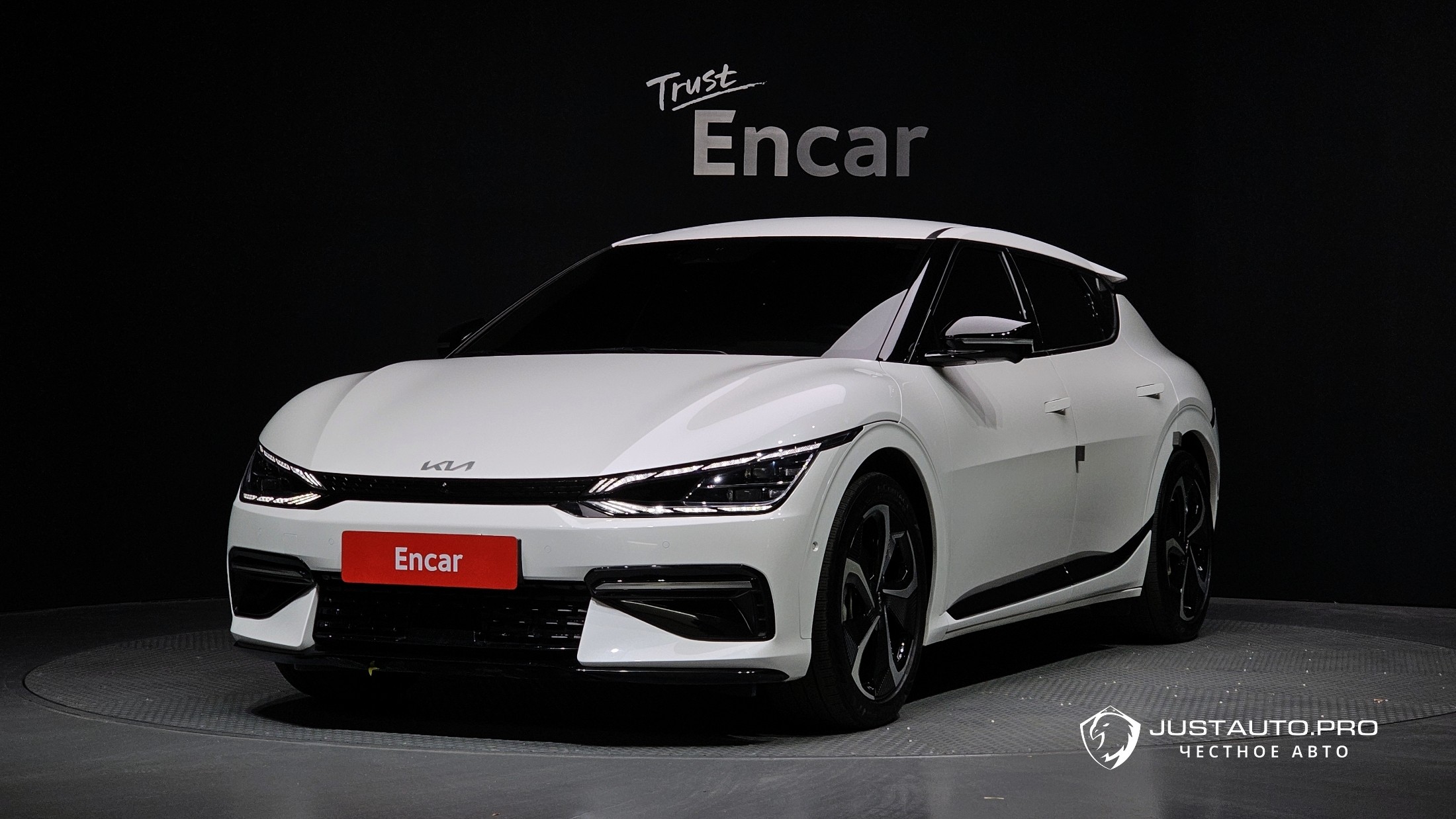 Автомобиль Kia EV6