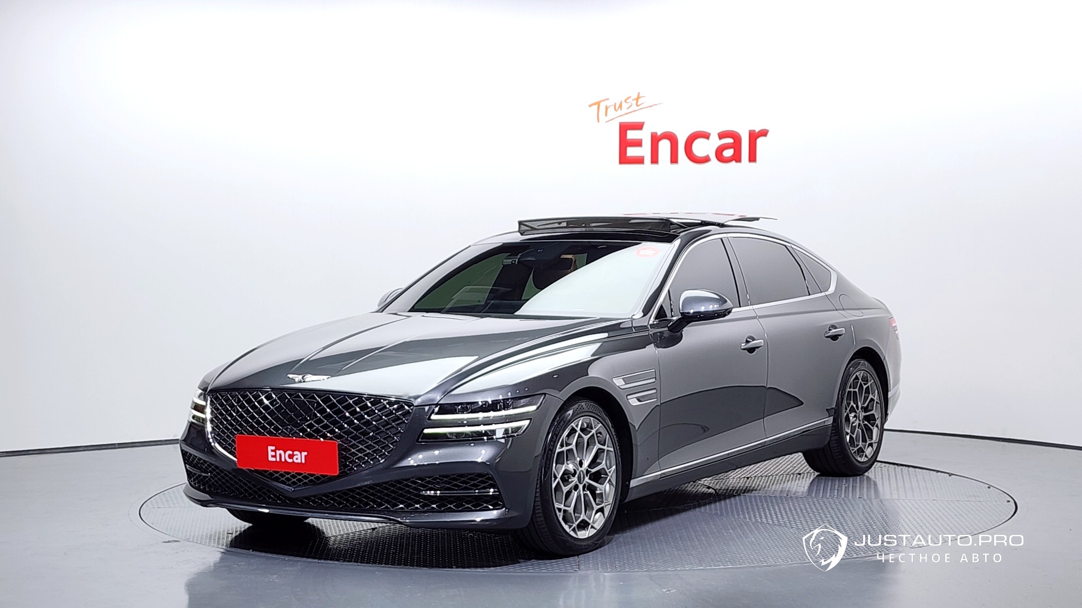 Автомобиль Genesis G80