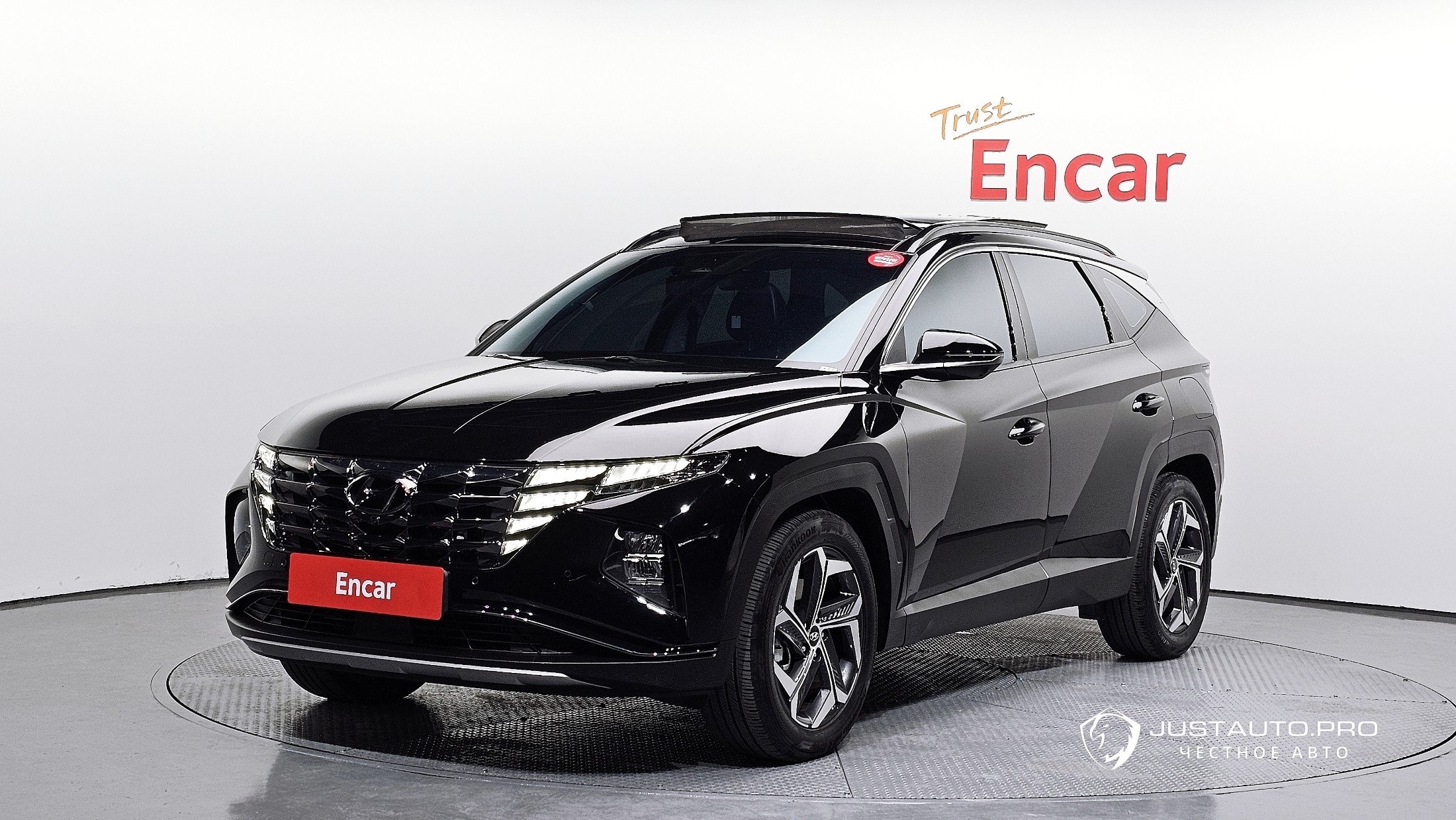 Автомобиль Hyundai Tucson