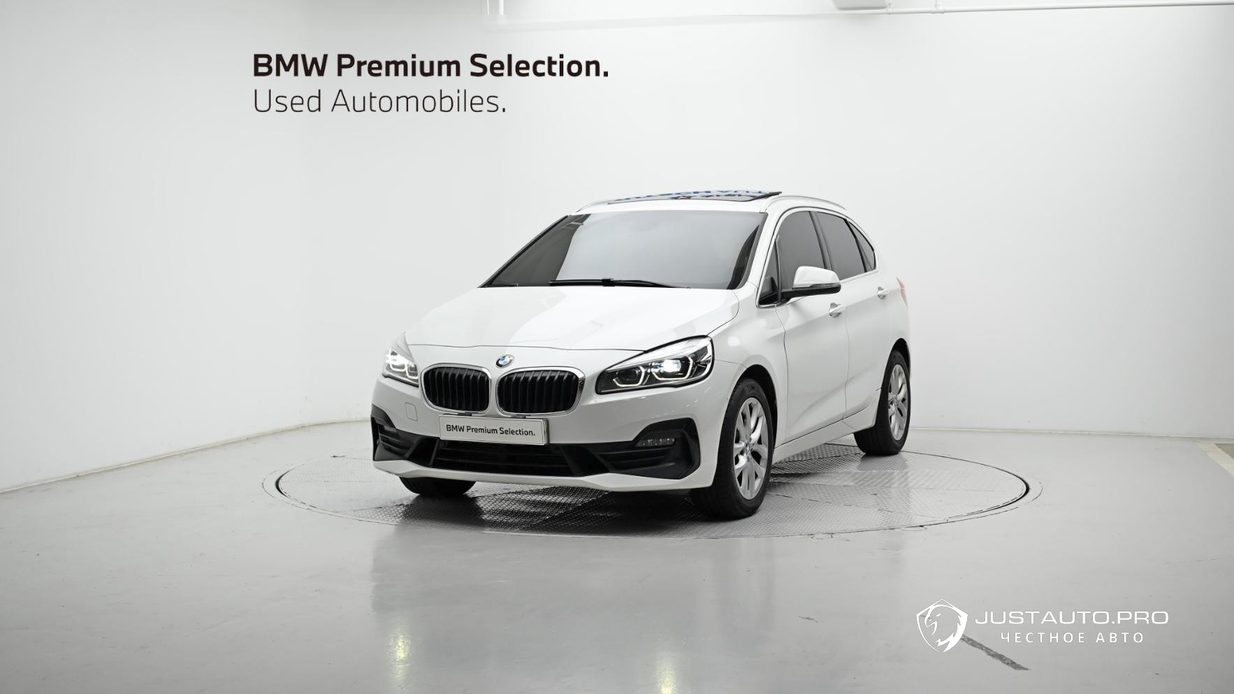 Автомобиль BMW 2-Series