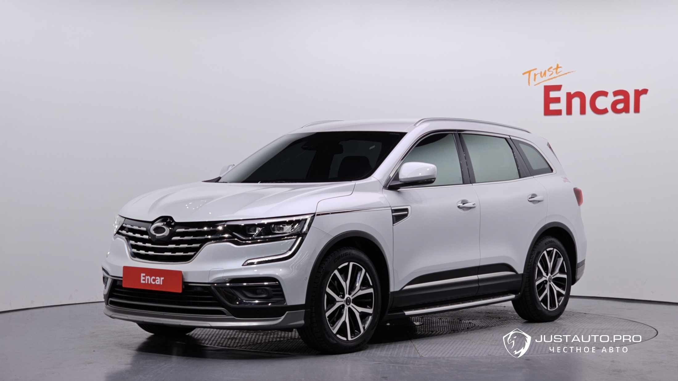 Автомобиль Renault-KoreaSamsung QM6