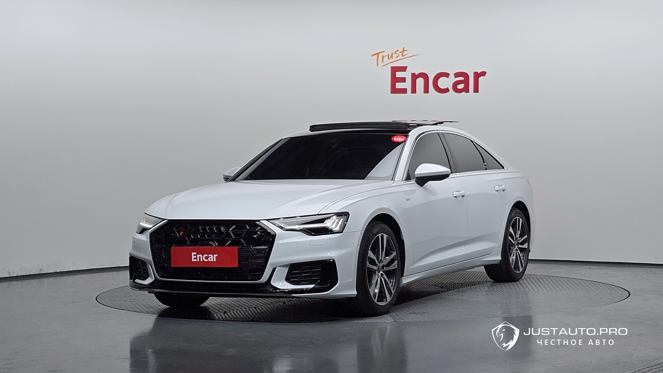 Автомобиль Audi A6