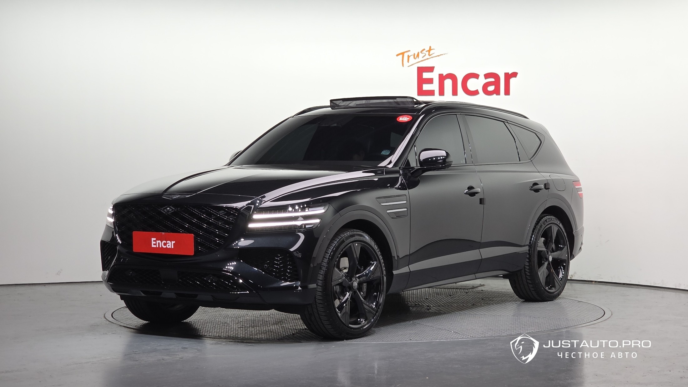 Автомобиль Genesis GV80