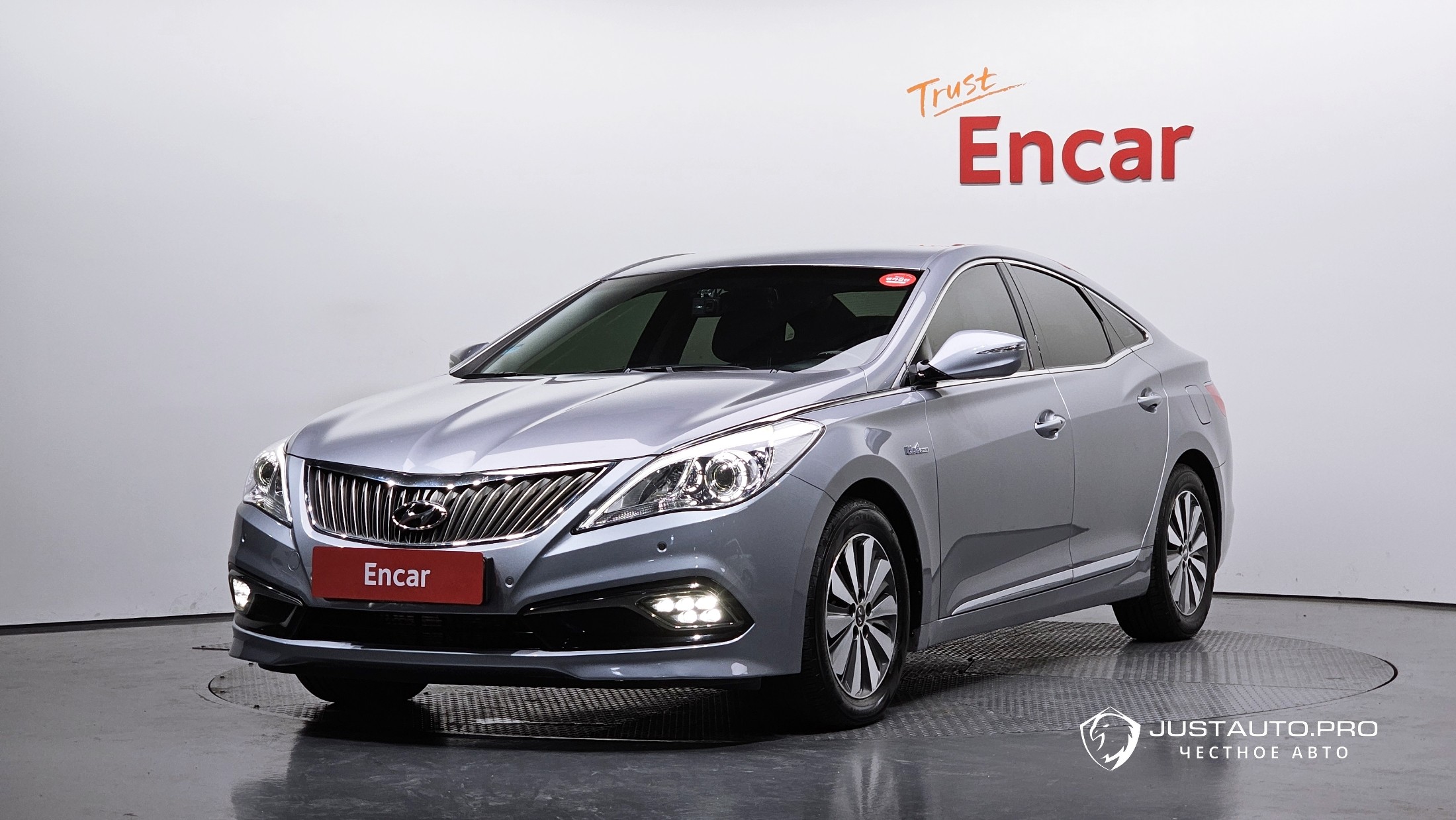 Автомобиль Hyundai Grandeur