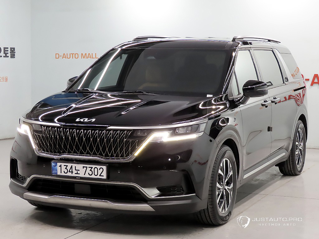 Автомобиль Kia Canival