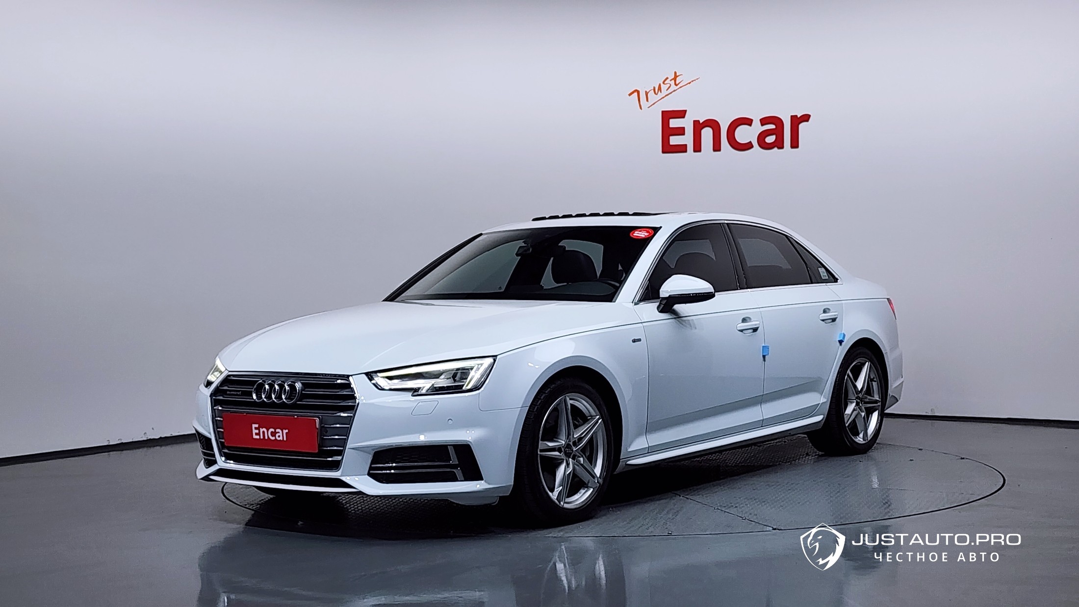 Автомобиль Audi A4