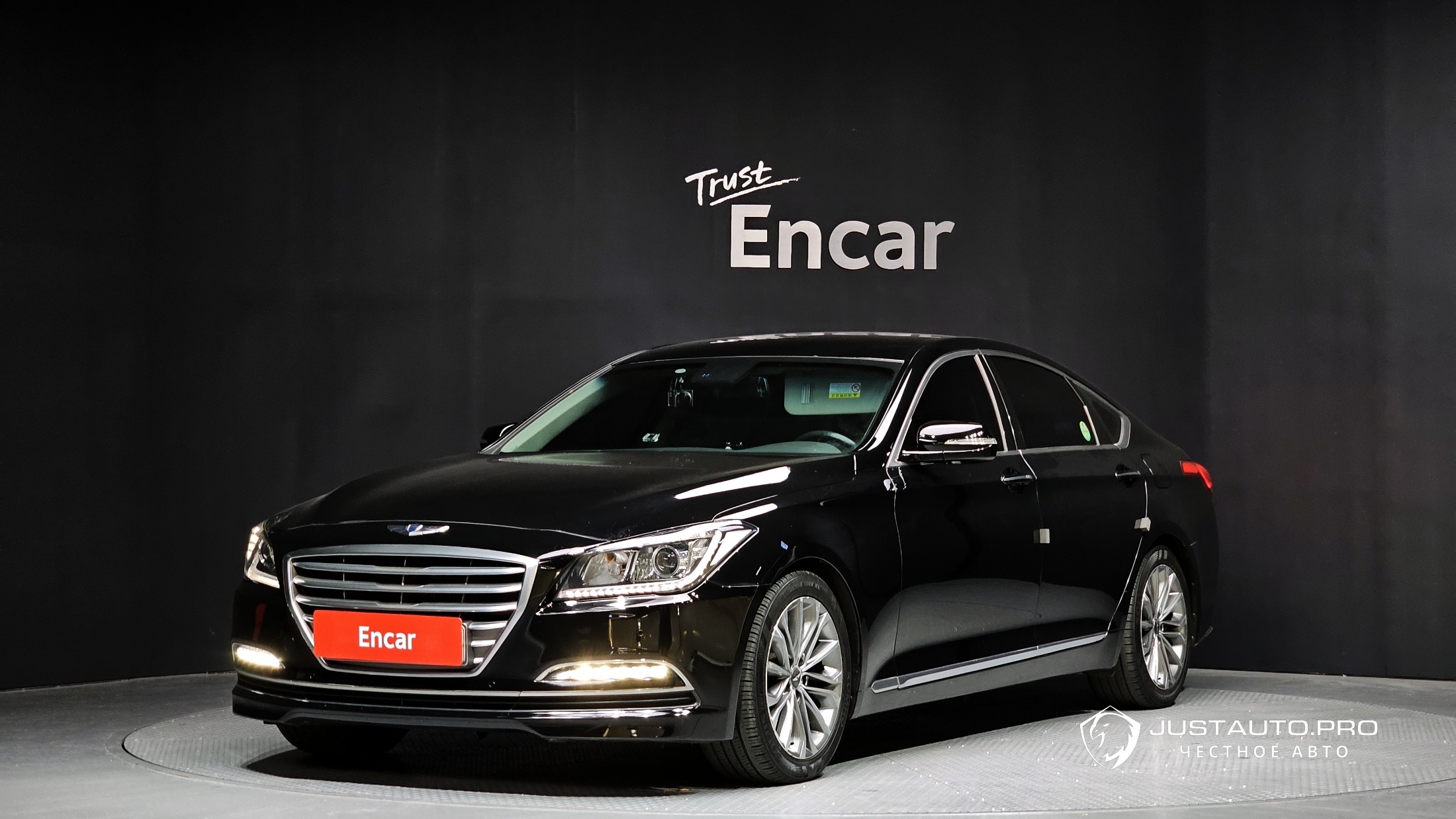 Автомобиль Hyundai Genesis