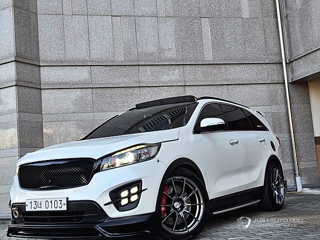 Автомобиль Kia Sorento