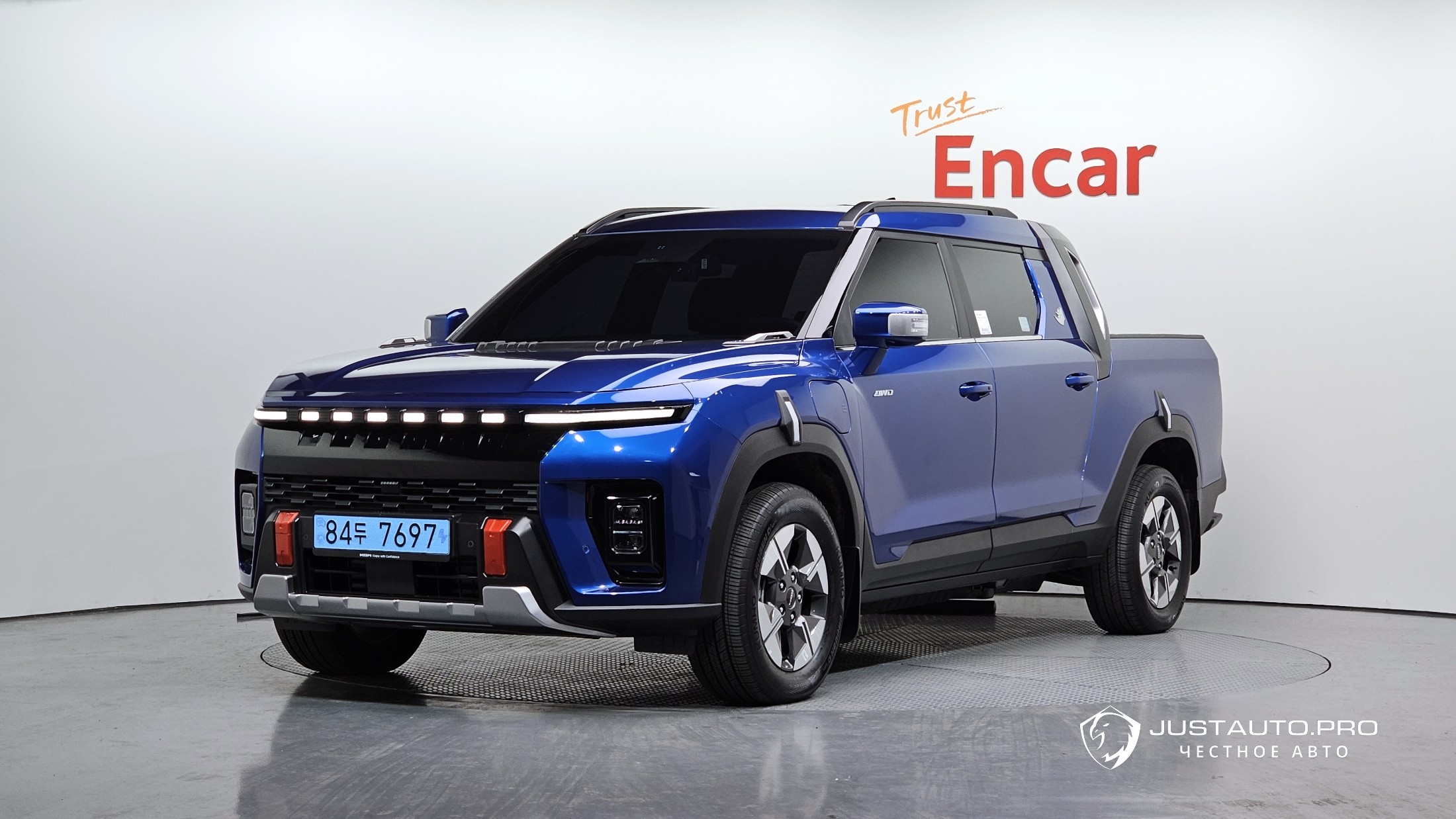 Автомобиль KG_Mobility_Ssangyong Musso