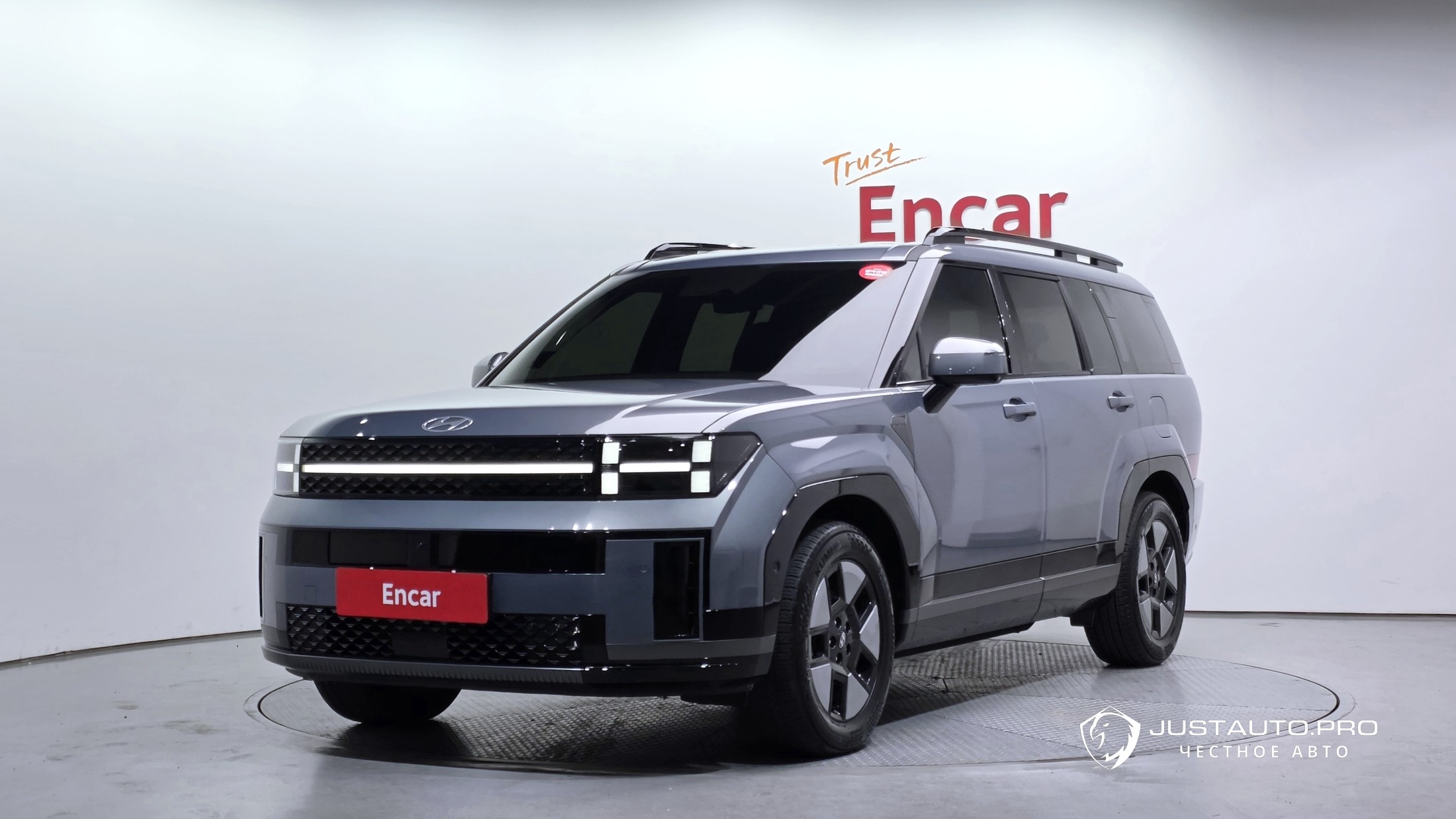 Автомобиль Hyundai Santafe