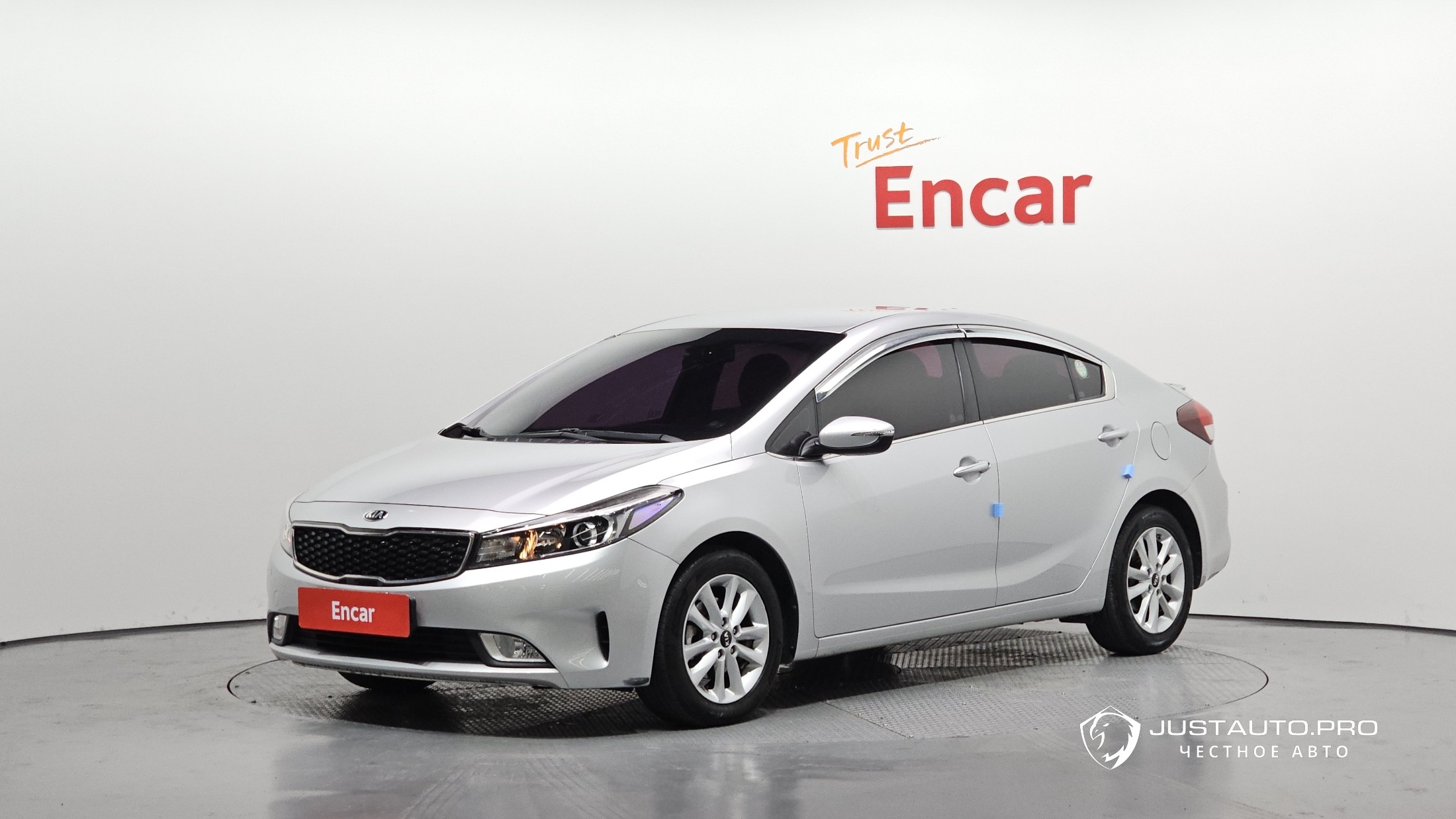Автомобиль Kia K3