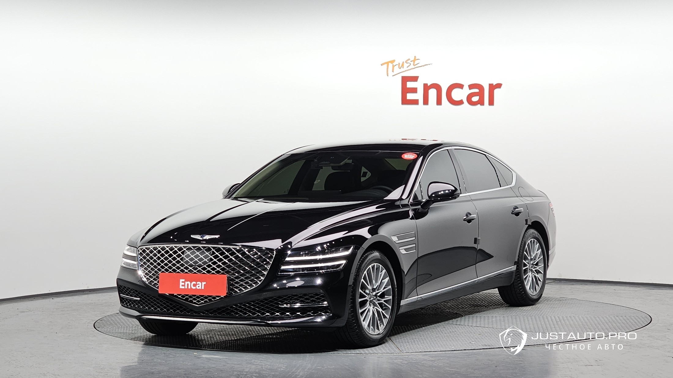 Автомобиль Genesis G80