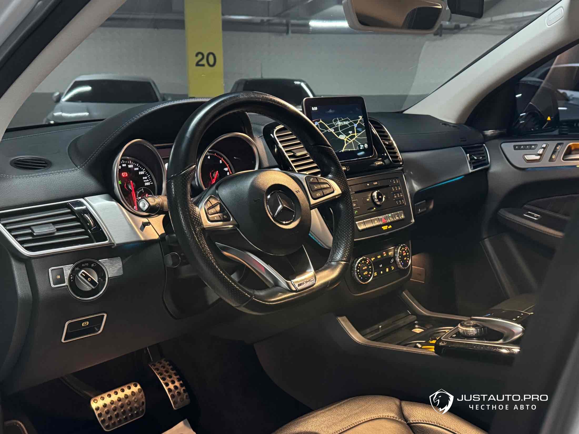 Автомобиль Mercedes-Benz GLE-Class