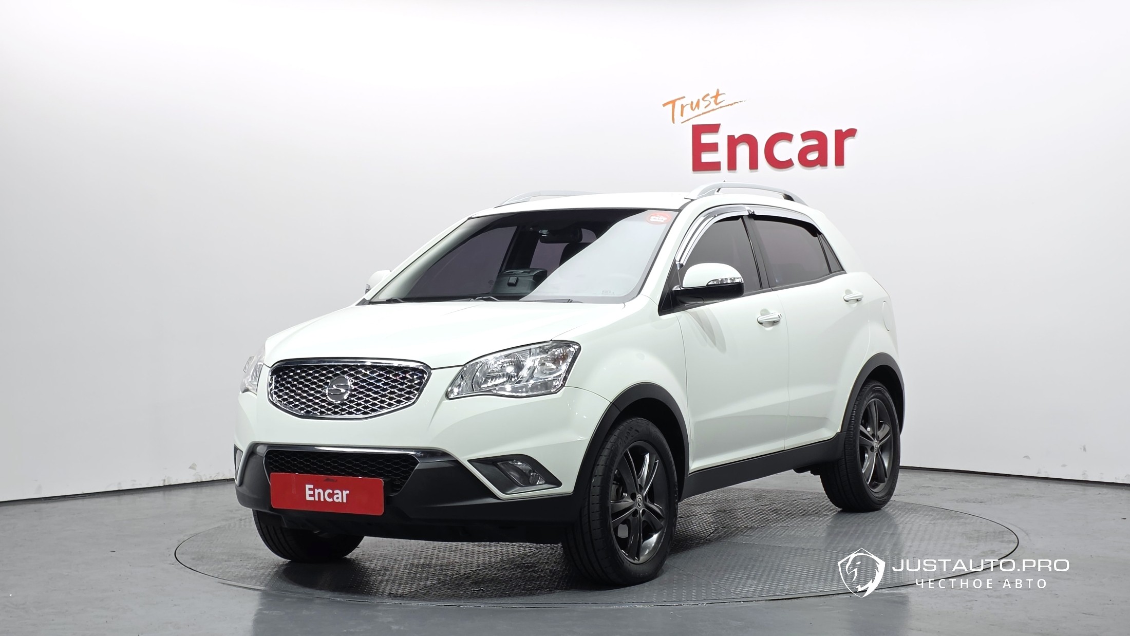 Автомобиль KG_Mobility_Ssangyong KORANDO