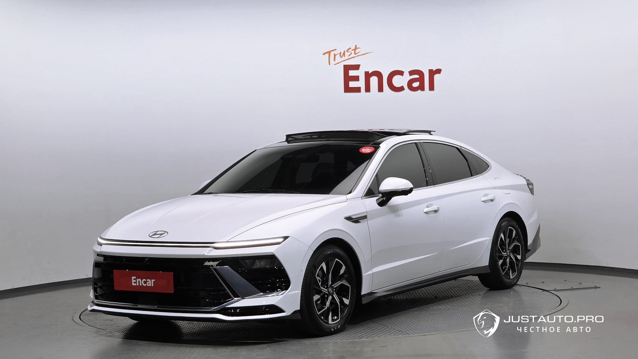 Автомобиль Hyundai Sonata