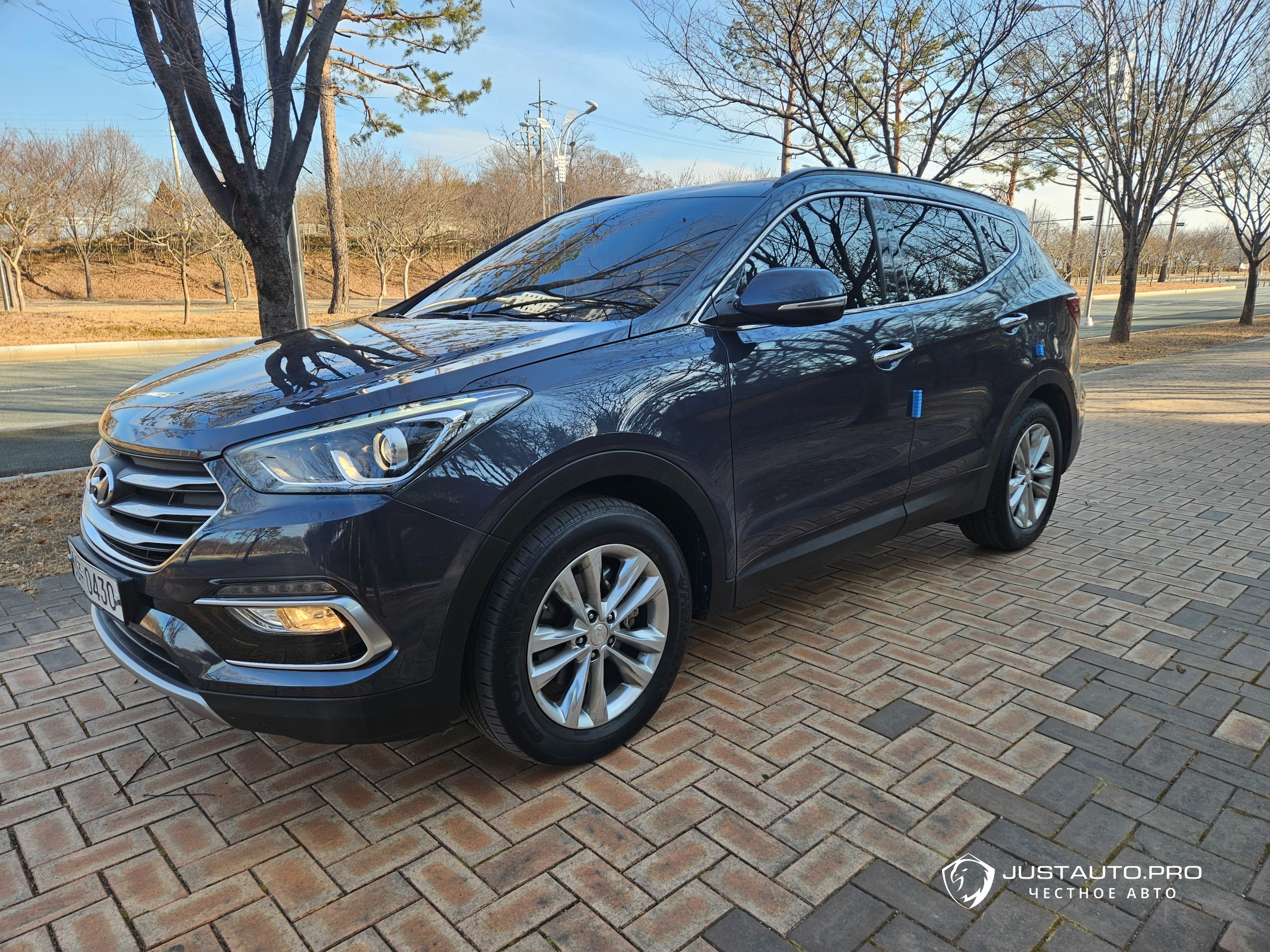 Автомобиль Hyundai Santafe