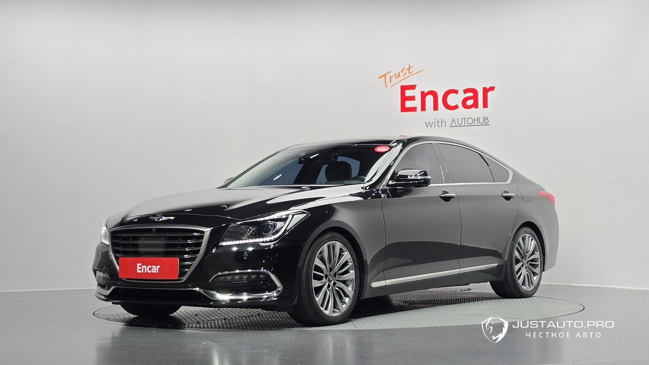 Автомобиль Genesis G80