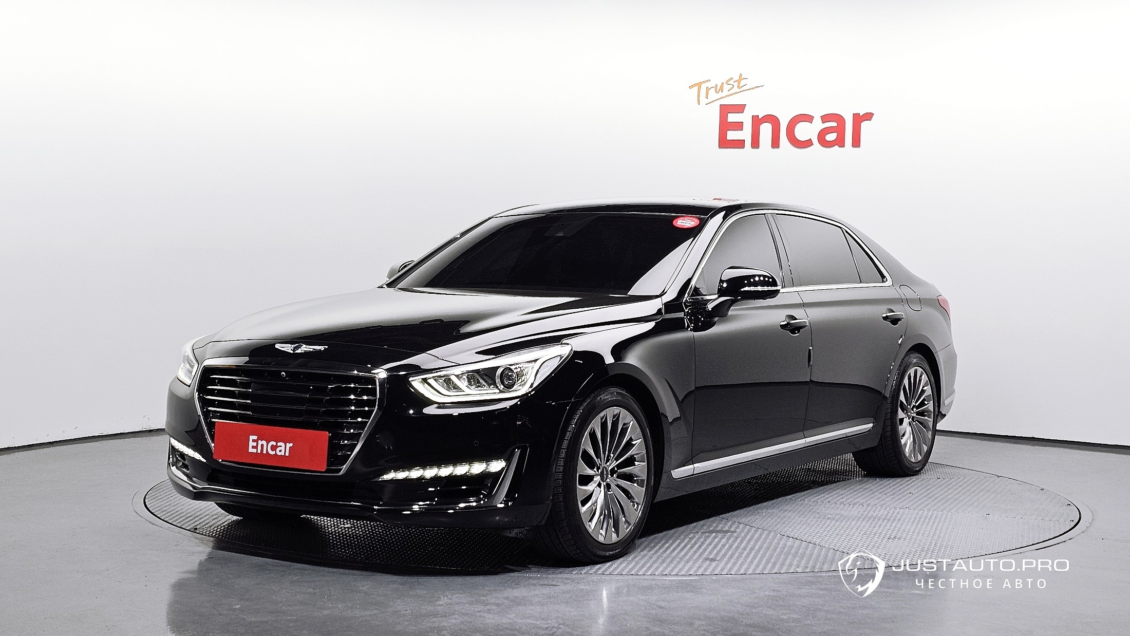 Автомобиль Genesis EQ900