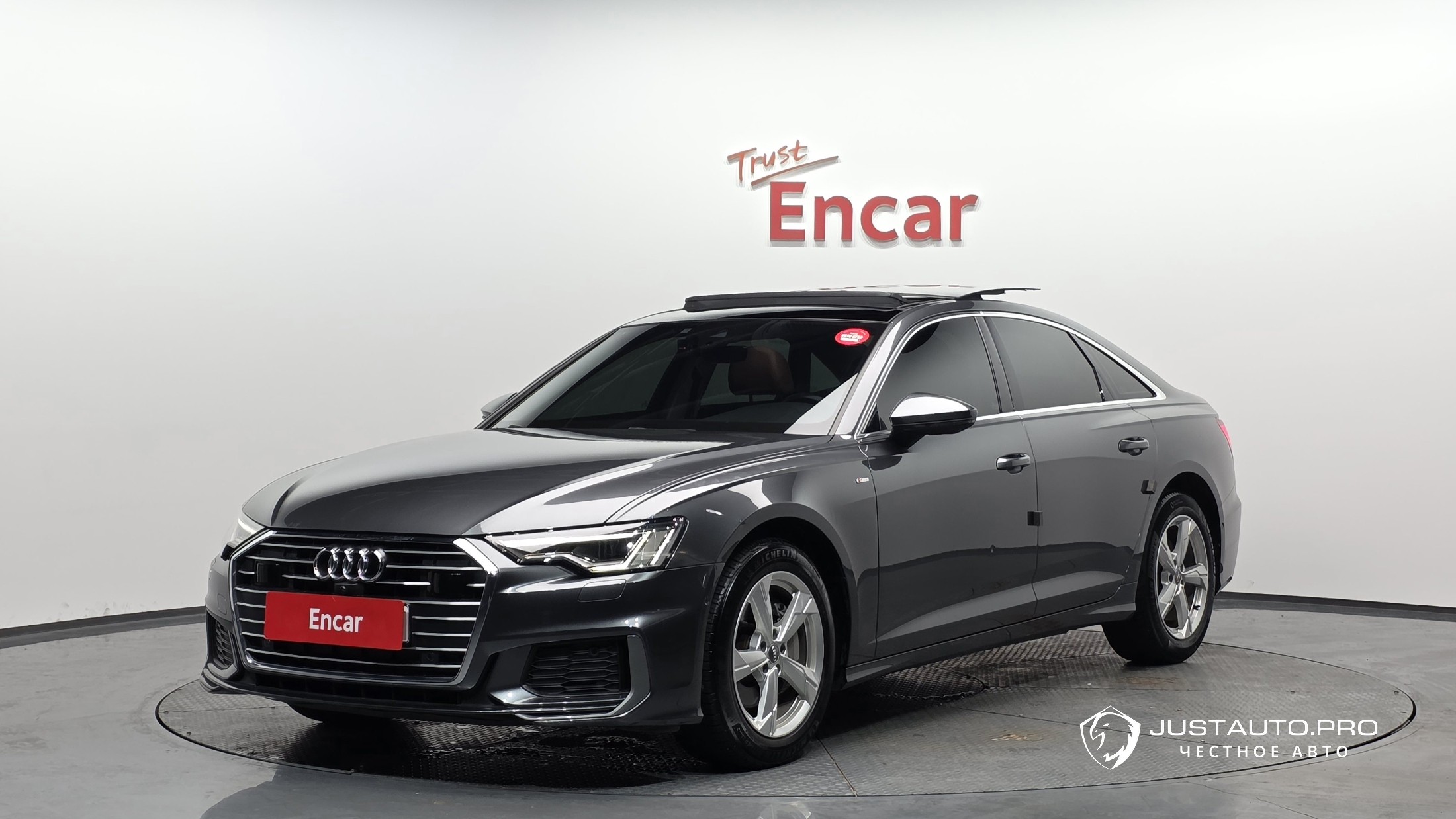 Автомобиль Audi A6