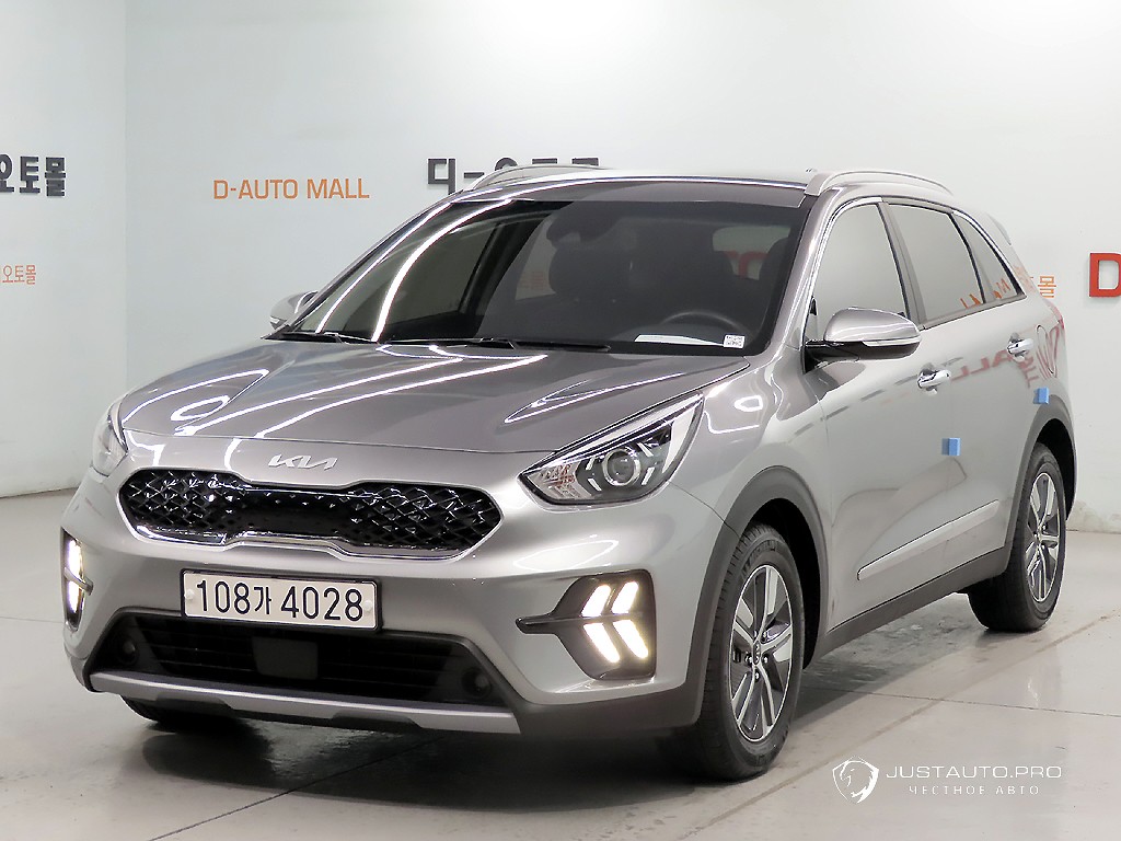 Автомобиль Kia Niro