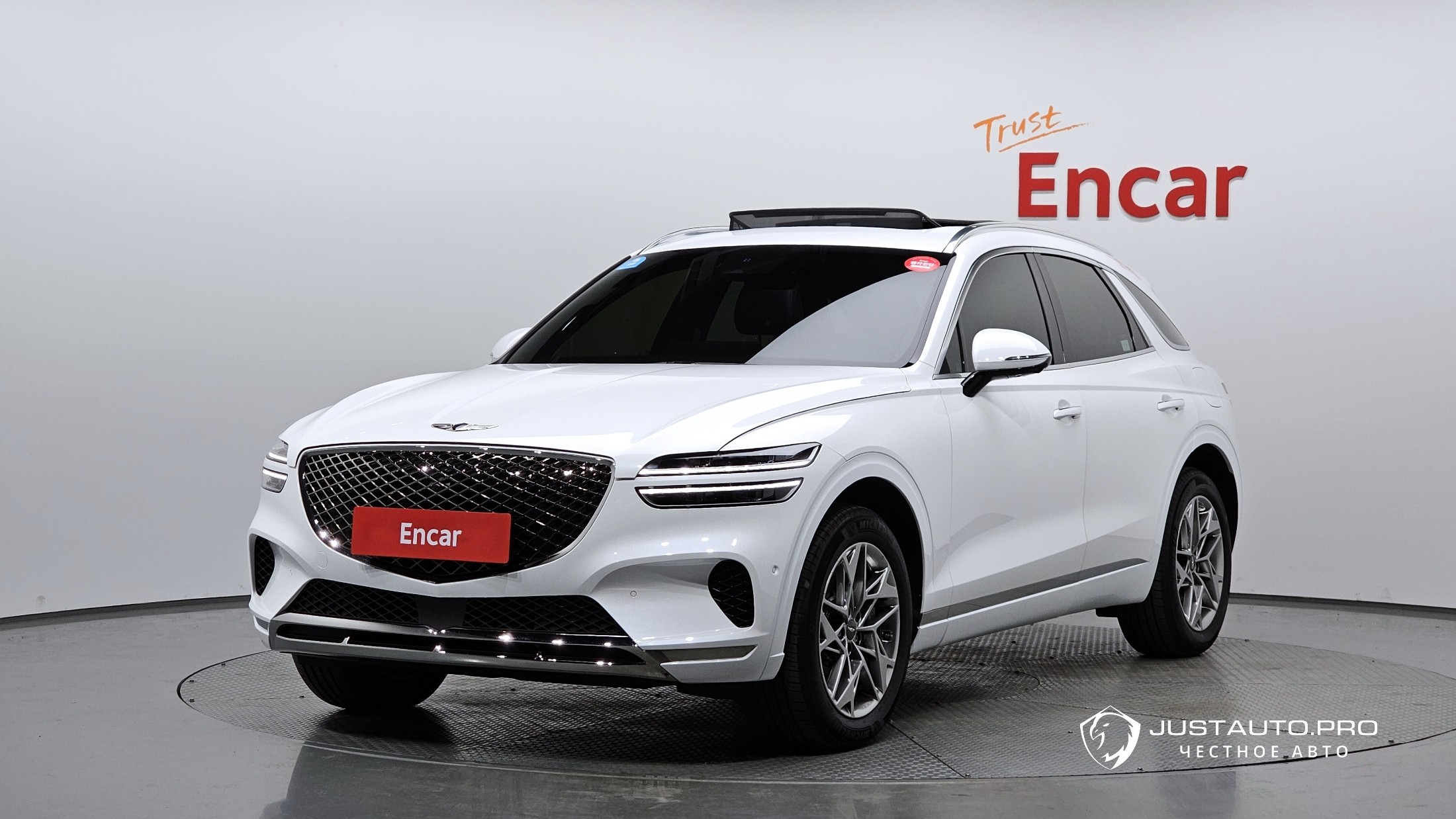 Автомобиль Genesis GV70