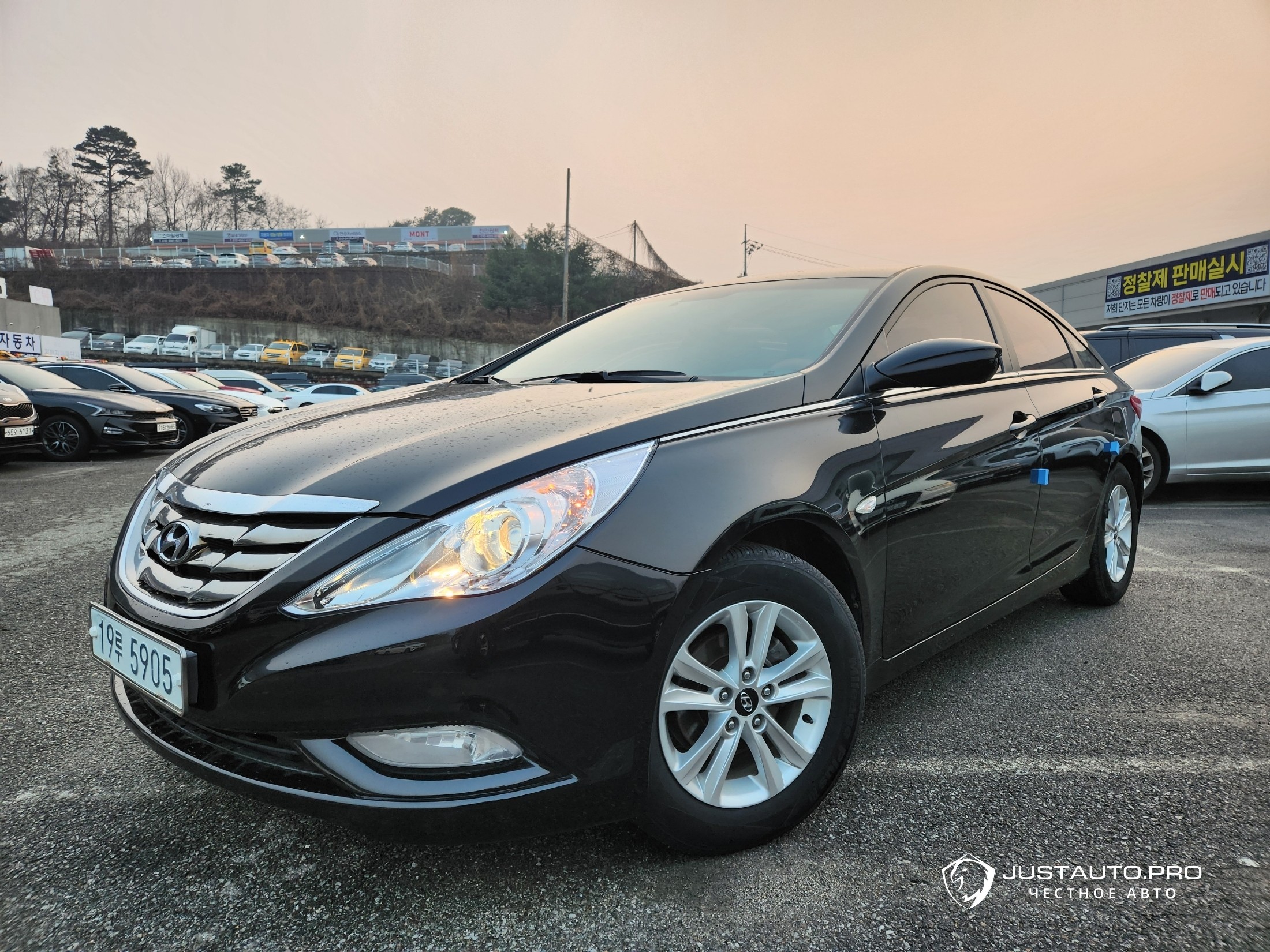 Автомобиль Hyundai Sonata