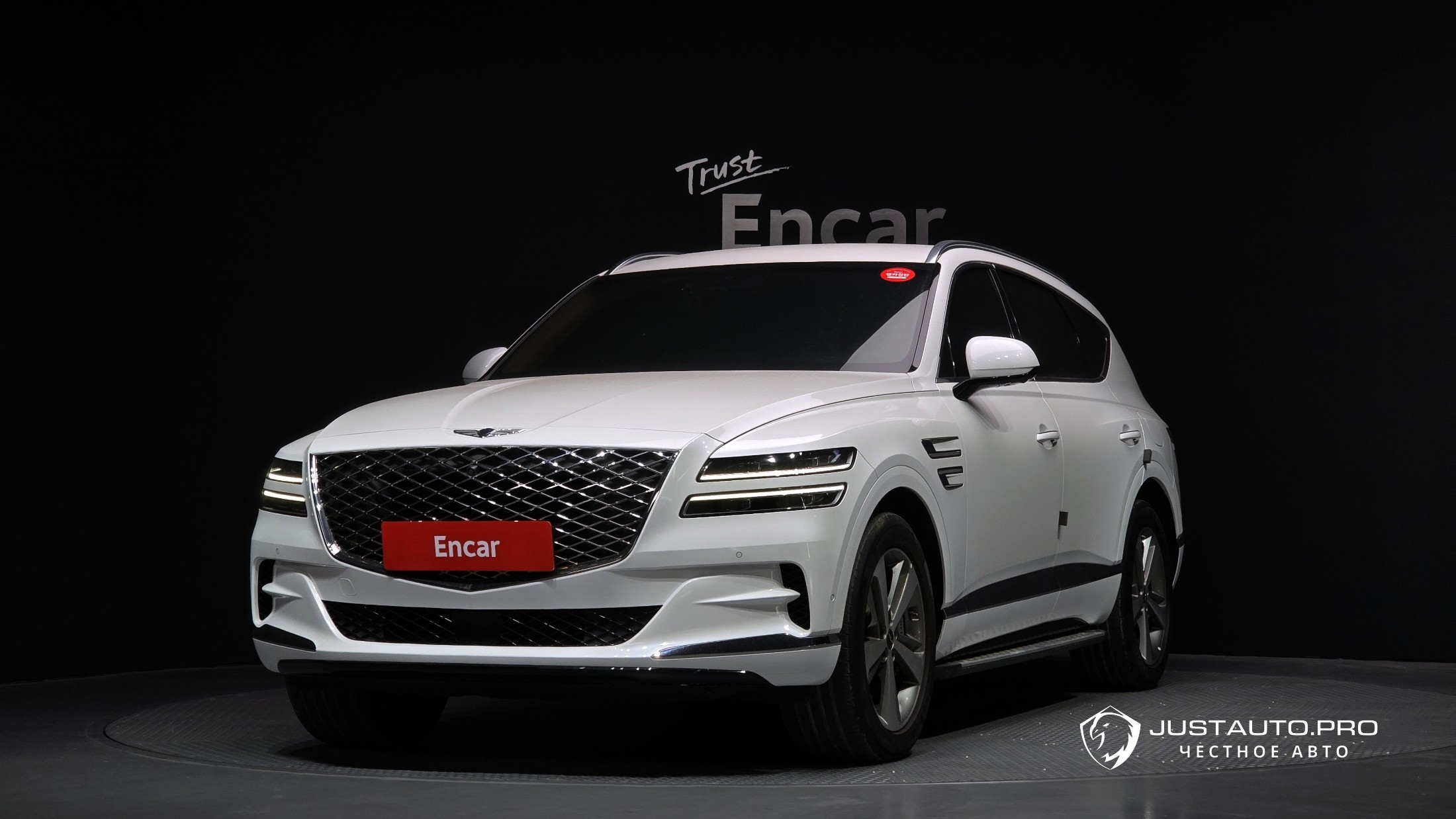 Автомобиль Genesis GV80