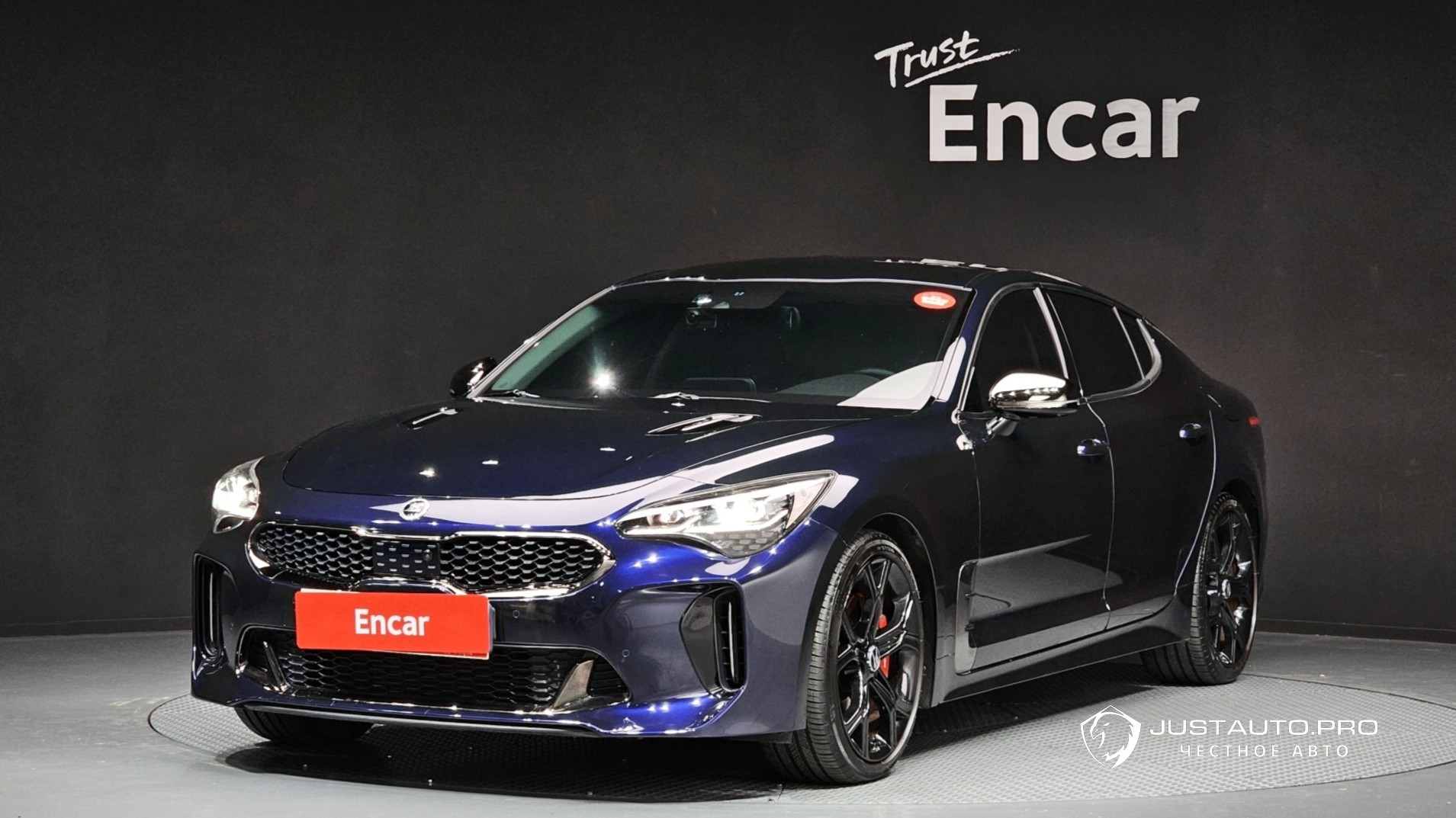 Автомобиль Kia Stinger