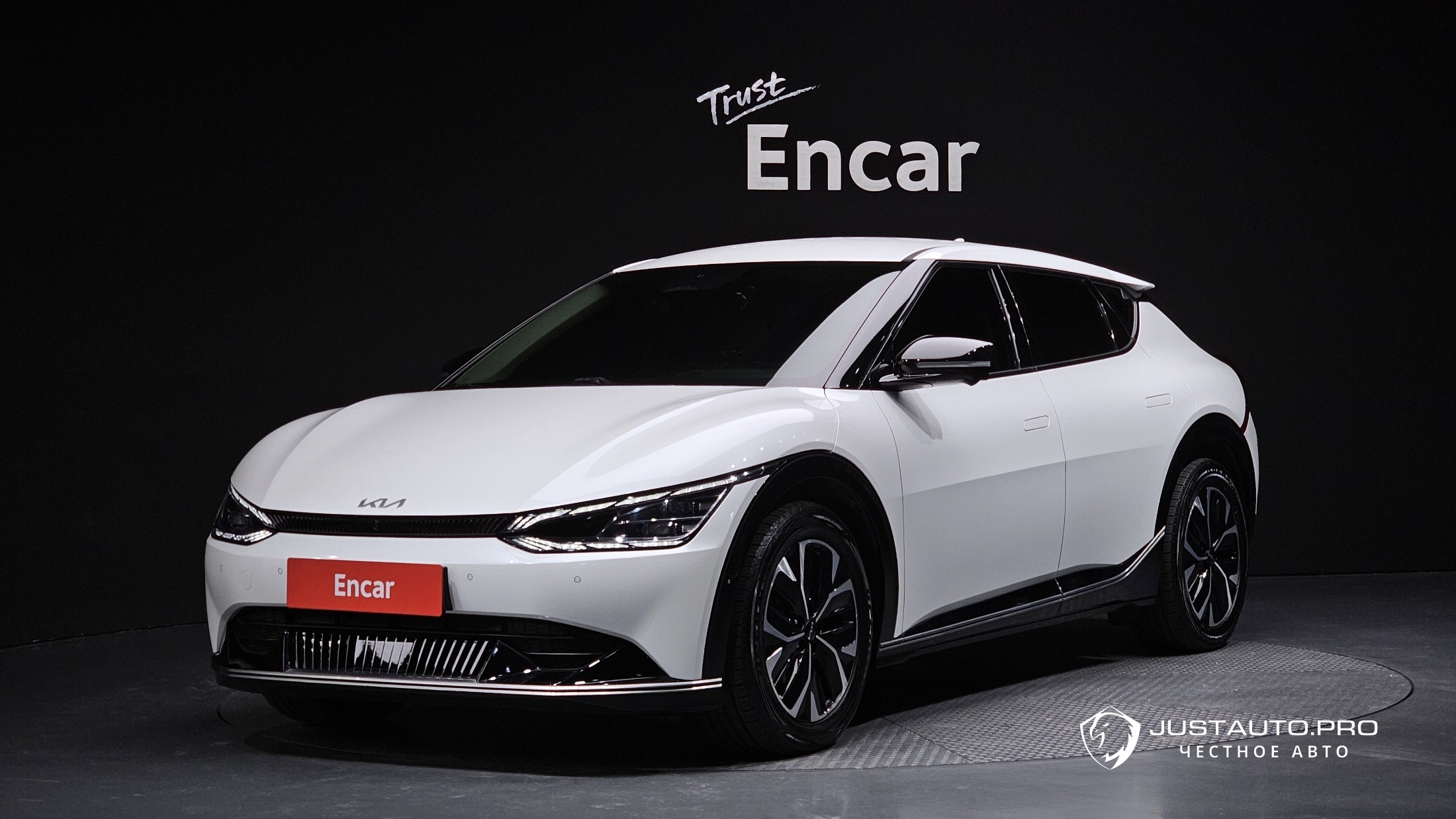 Автомобиль Kia EV6