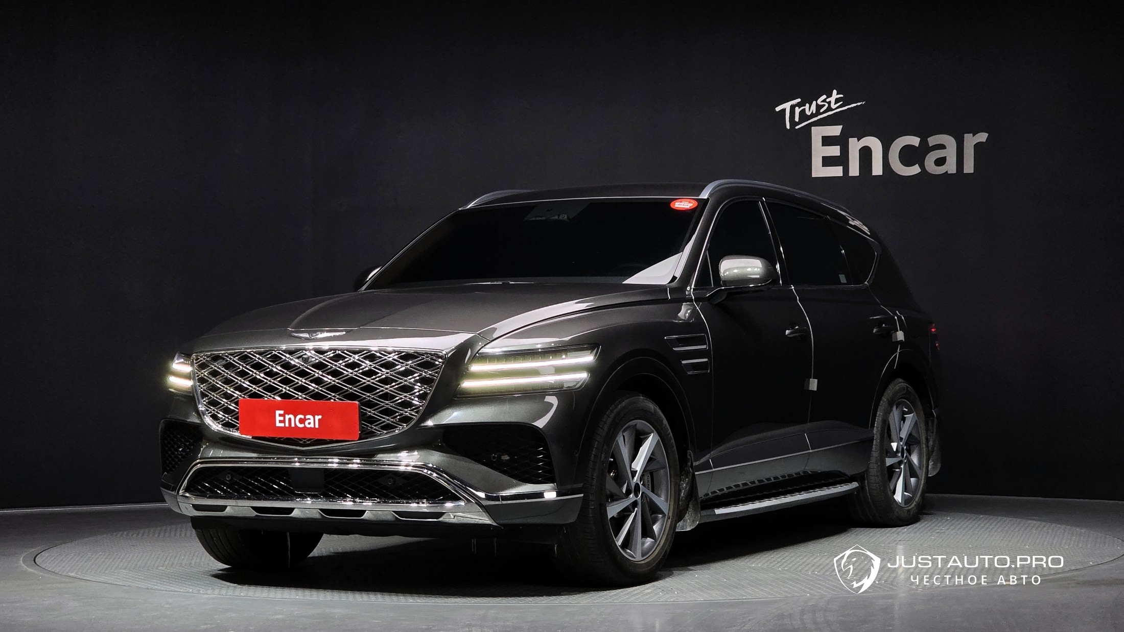 Автомобиль Genesis GV80