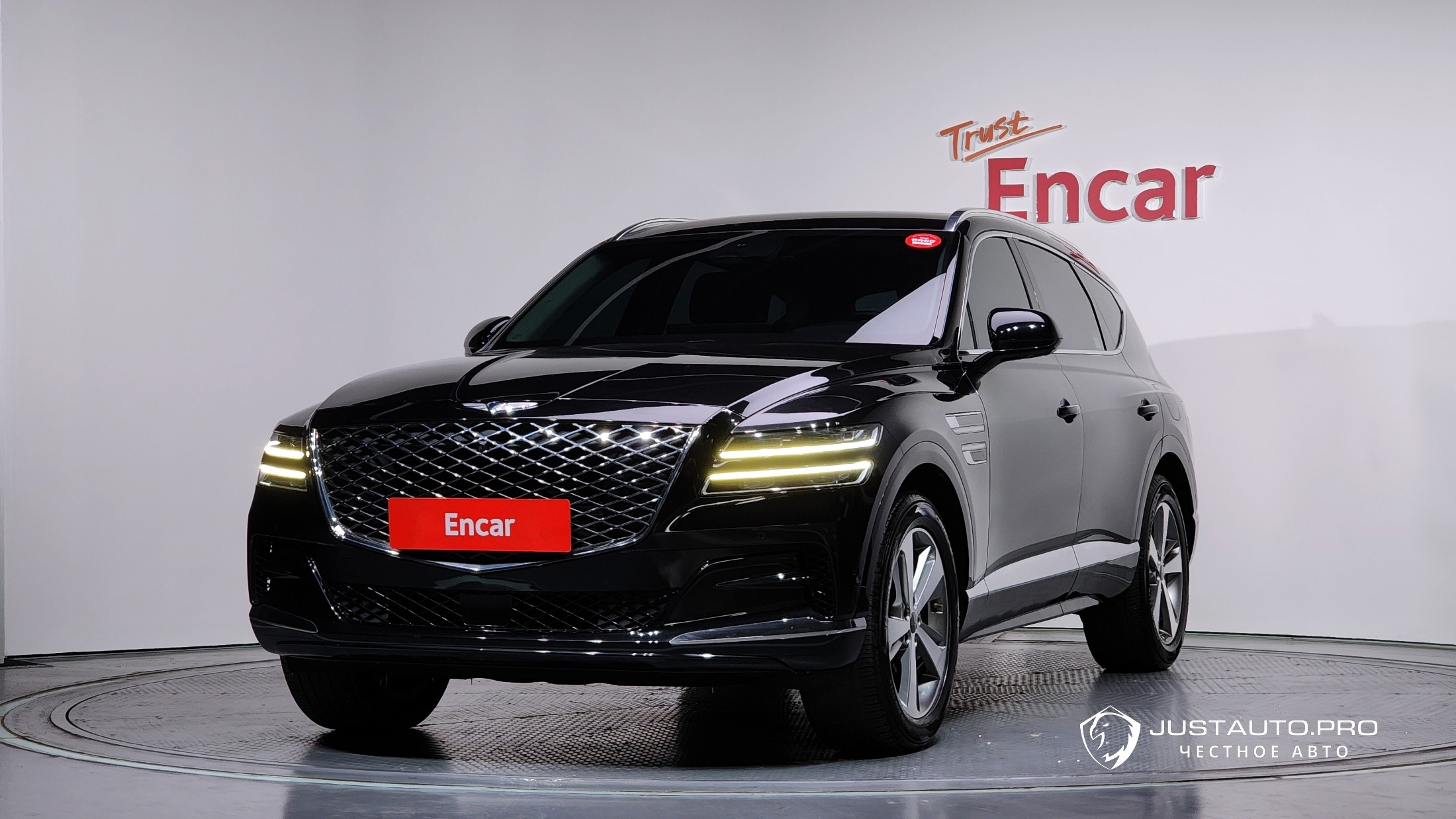 Автомобиль Genesis GV80