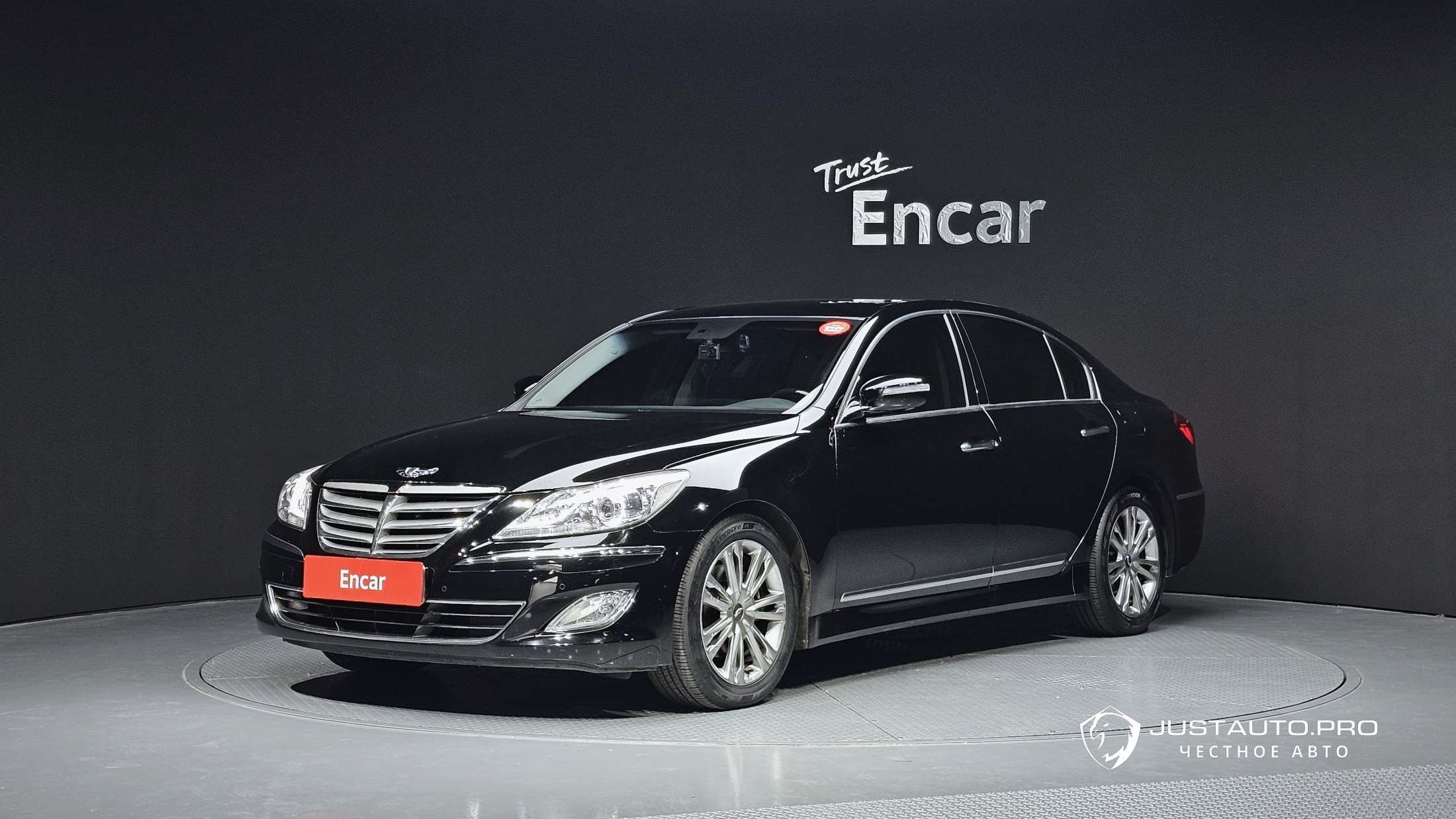 Автомобиль Hyundai Genesis