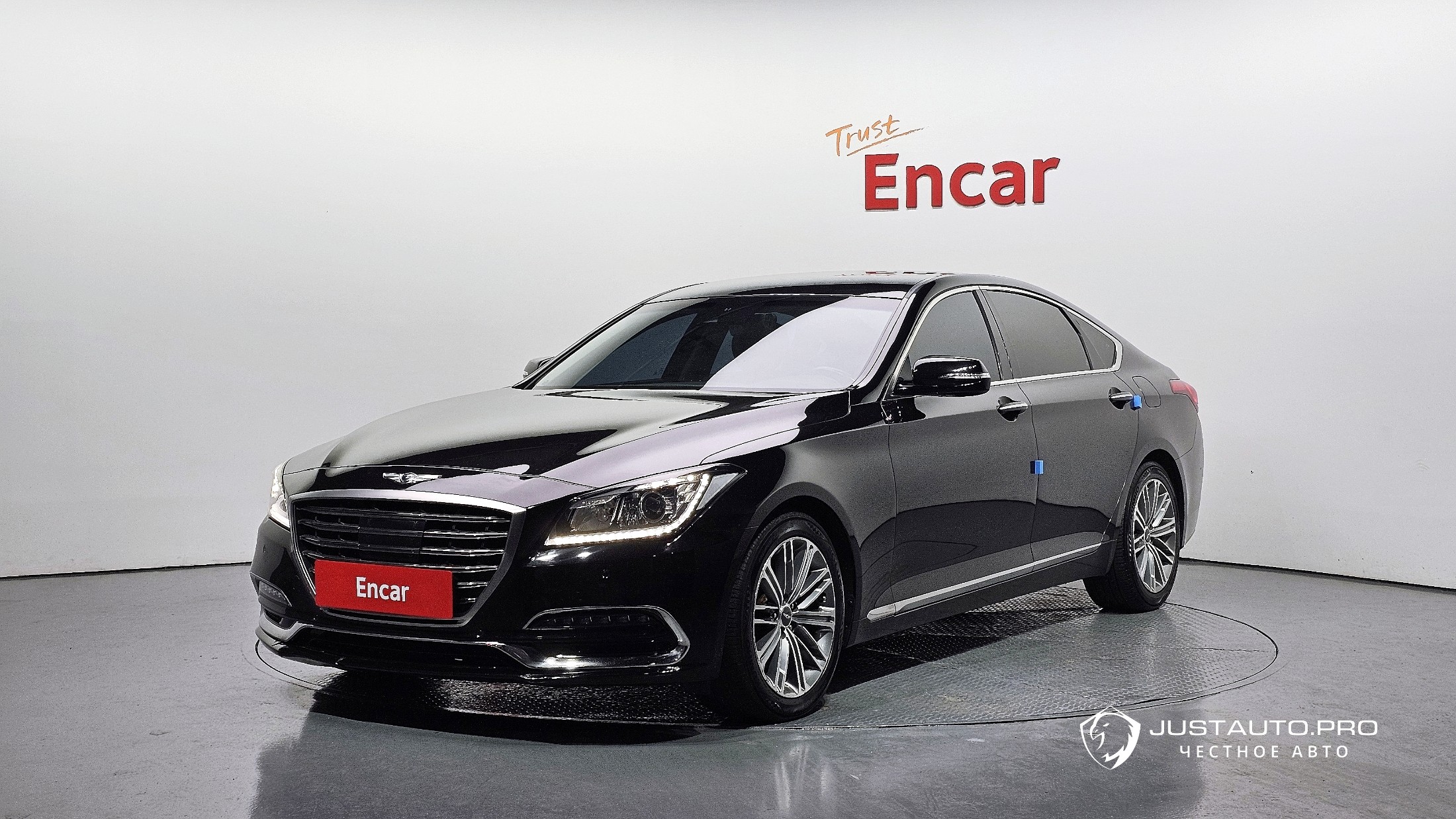 Автомобиль Genesis G80
