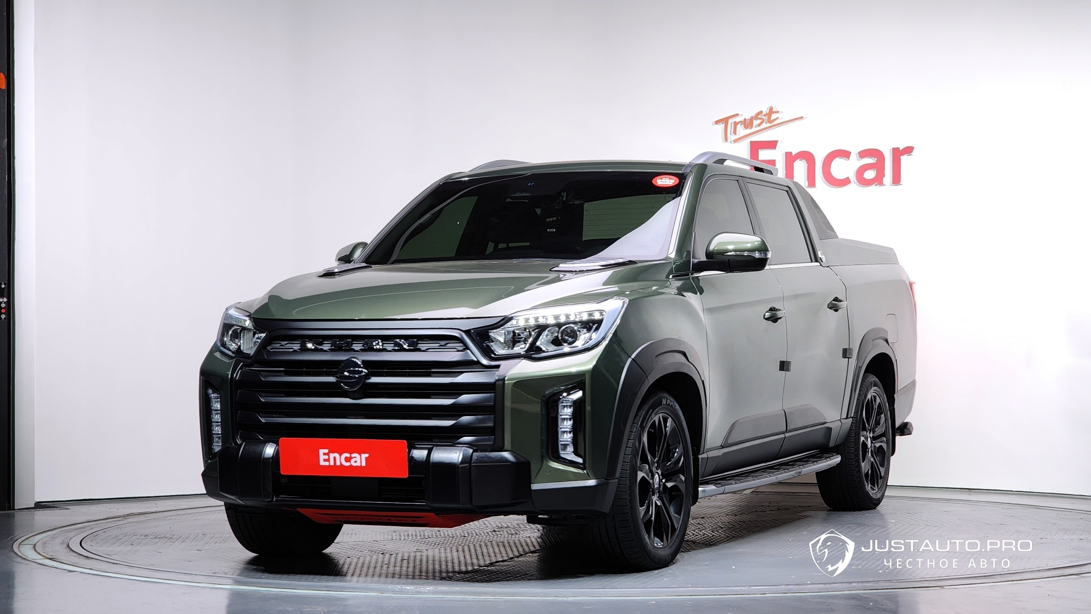 Автомобиль KG_Mobility_Ssangyong Rexton