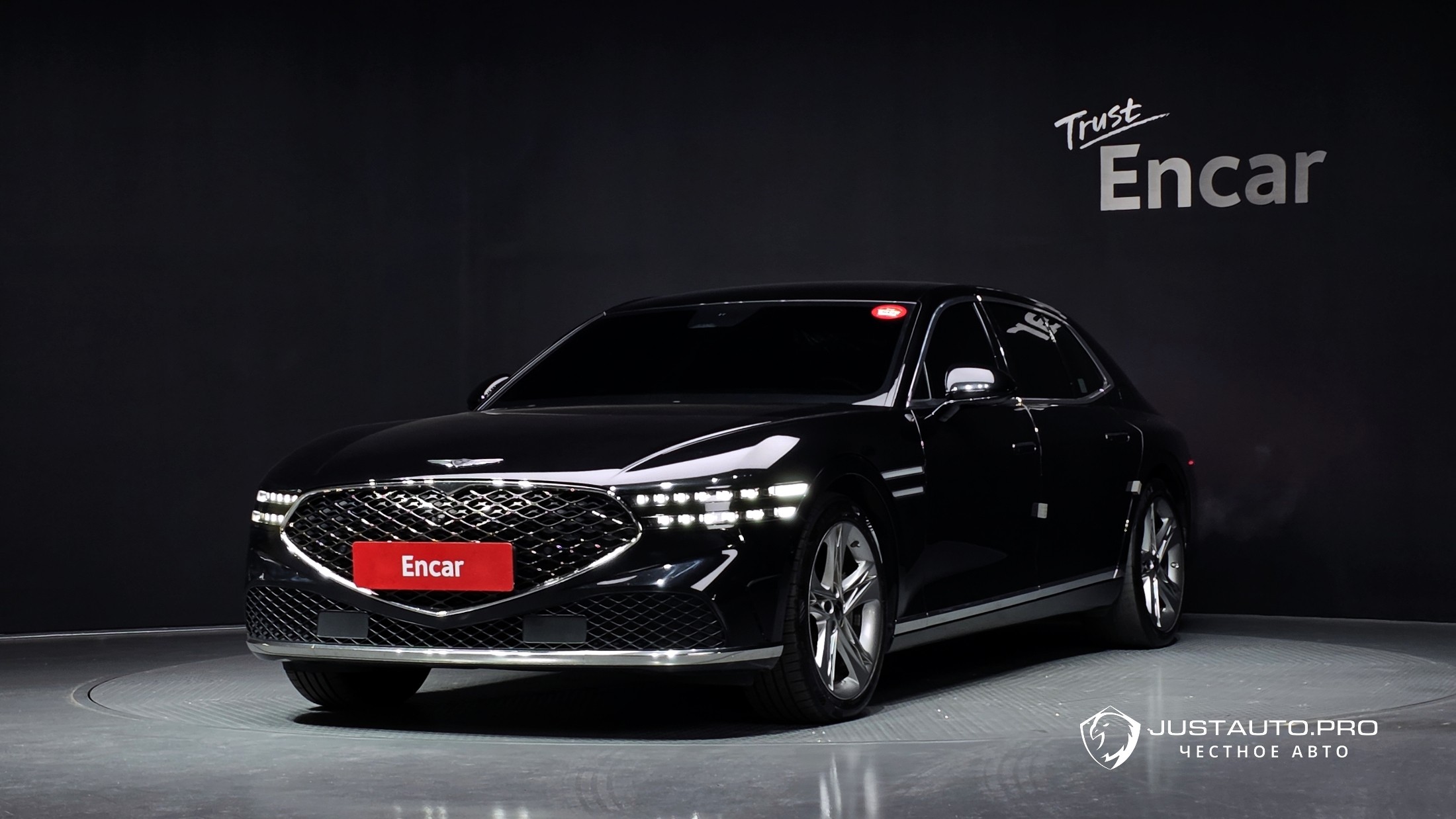 Автомобиль Genesis G90