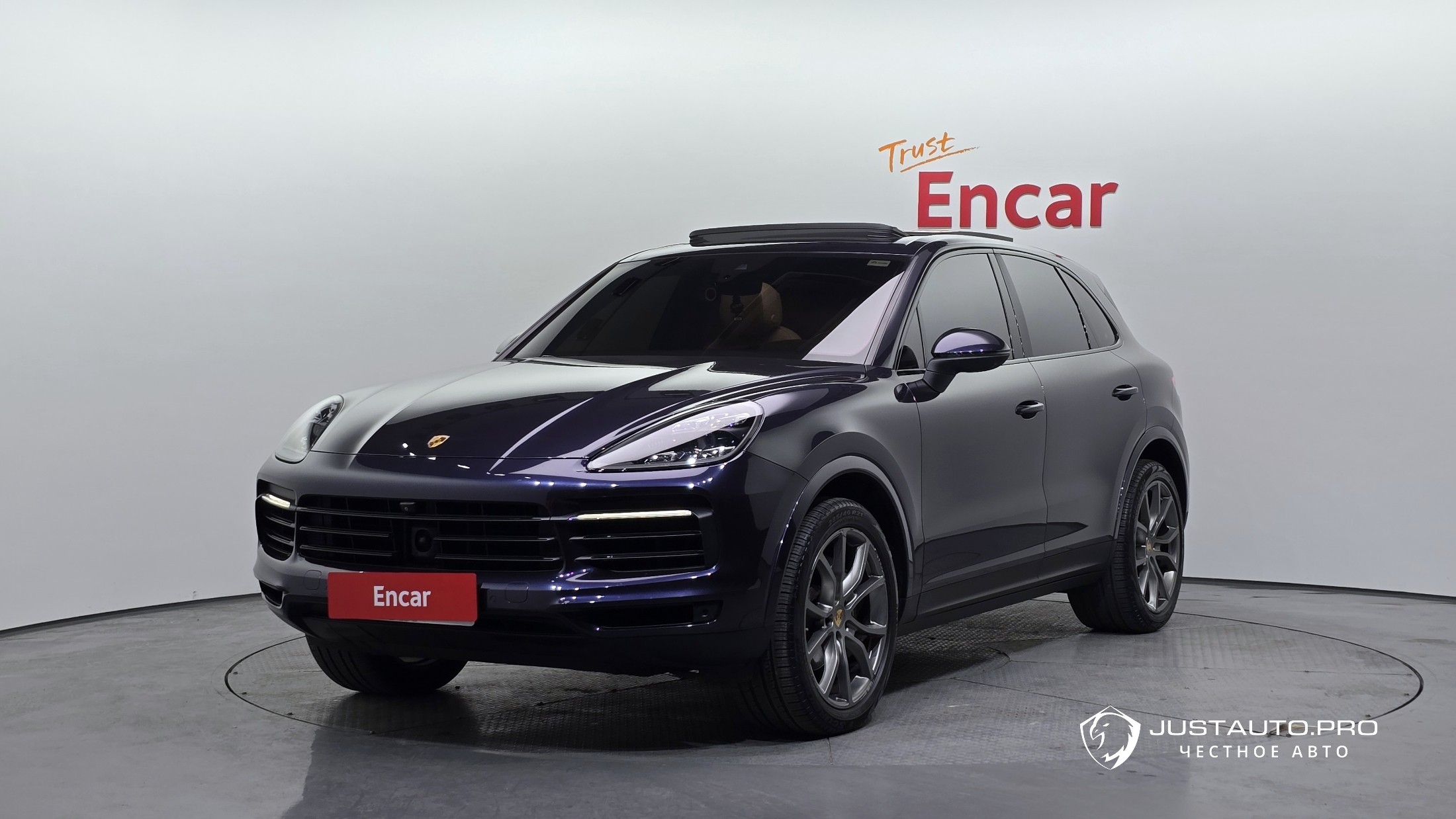 Автомобиль Porsche Cayenne