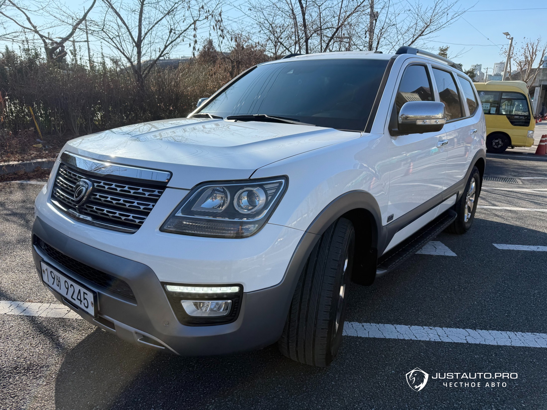 Автомобиль Kia Mohave