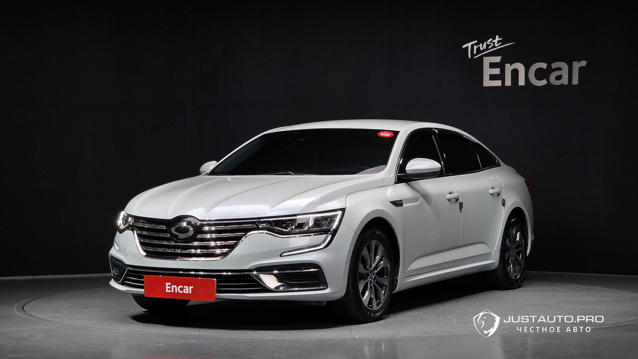 Автомобиль Renault-KoreaSamsung SM6