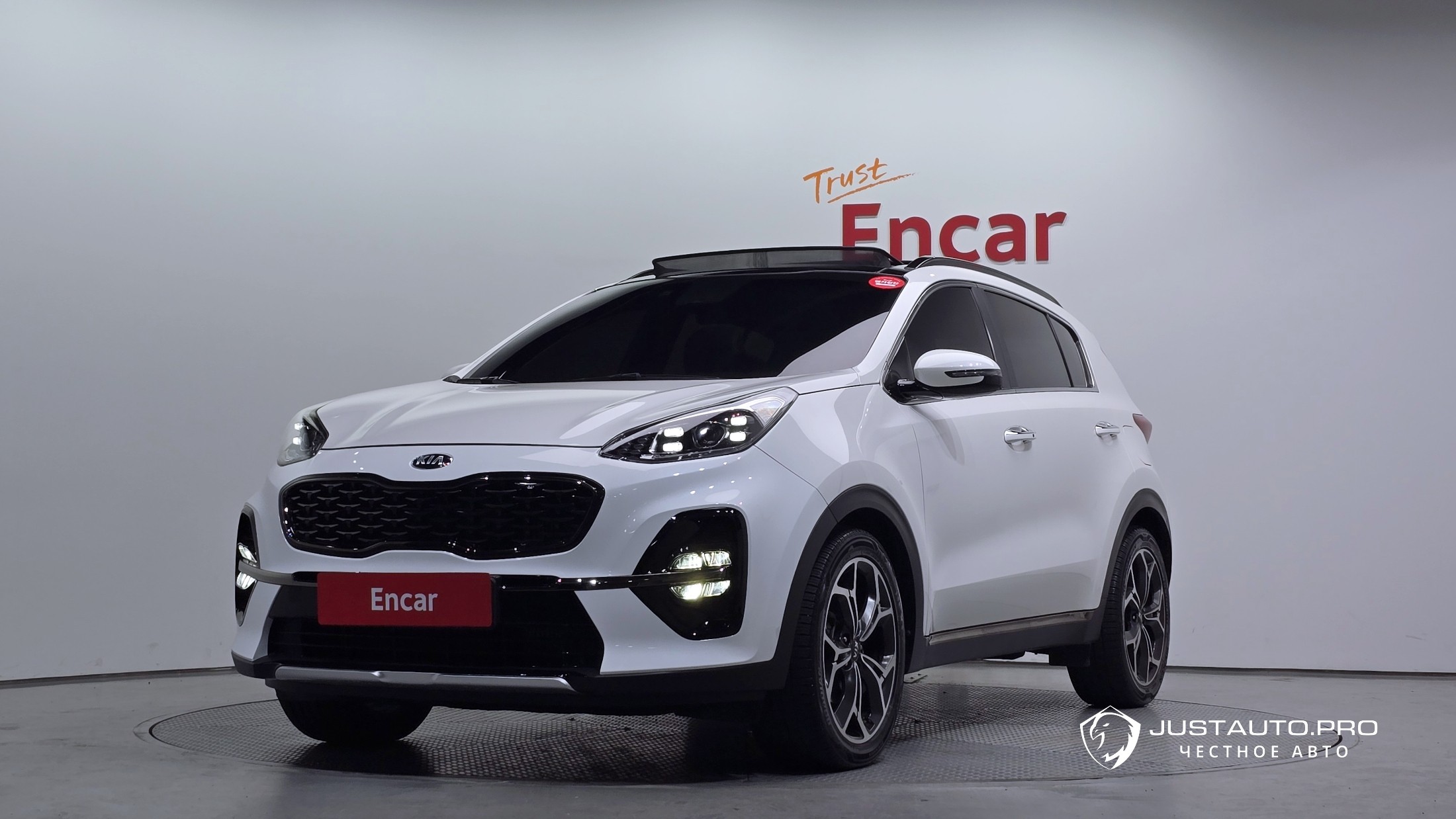 Автомобиль Kia Sportage