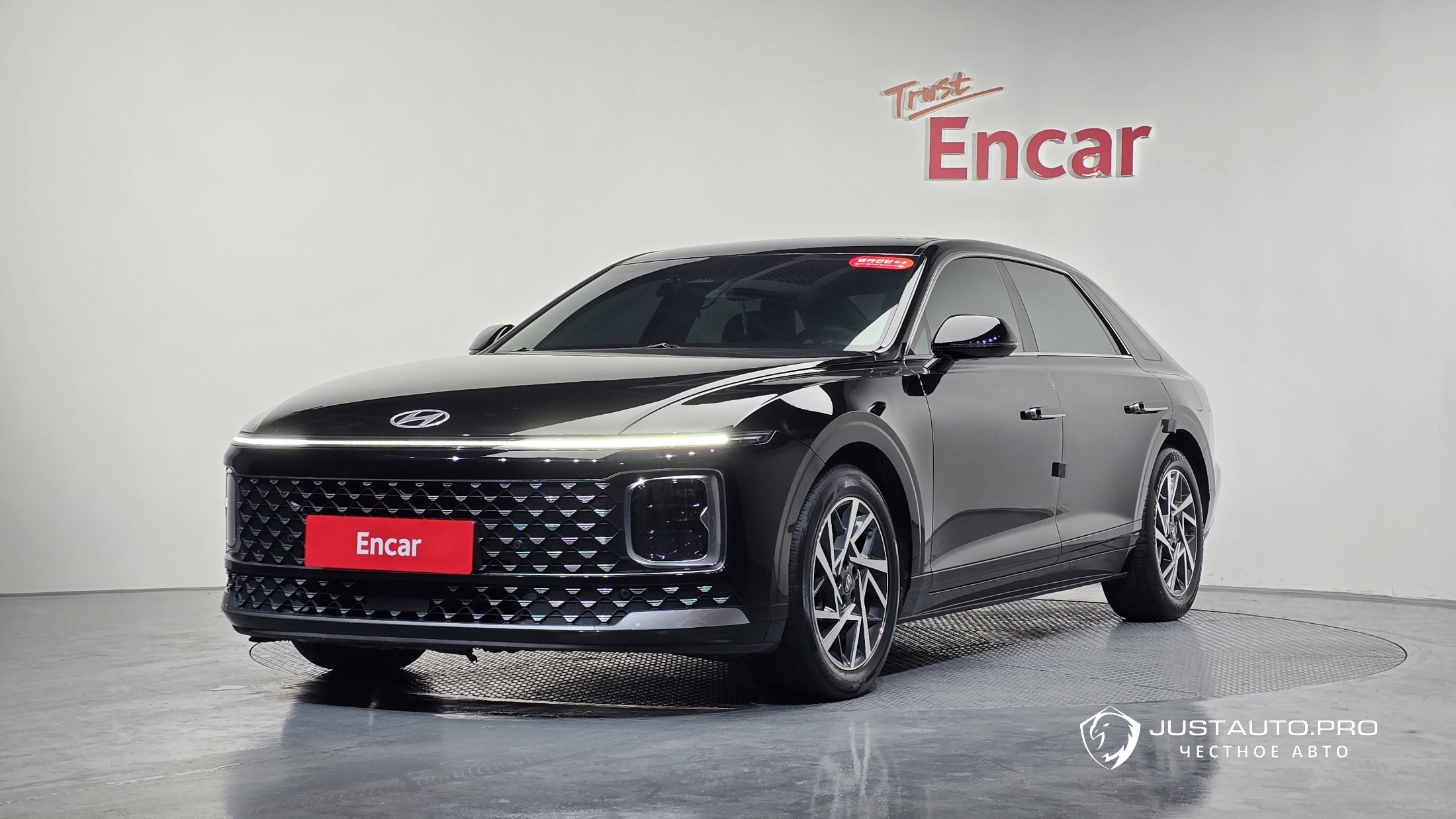 Автомобиль Hyundai Grandeur