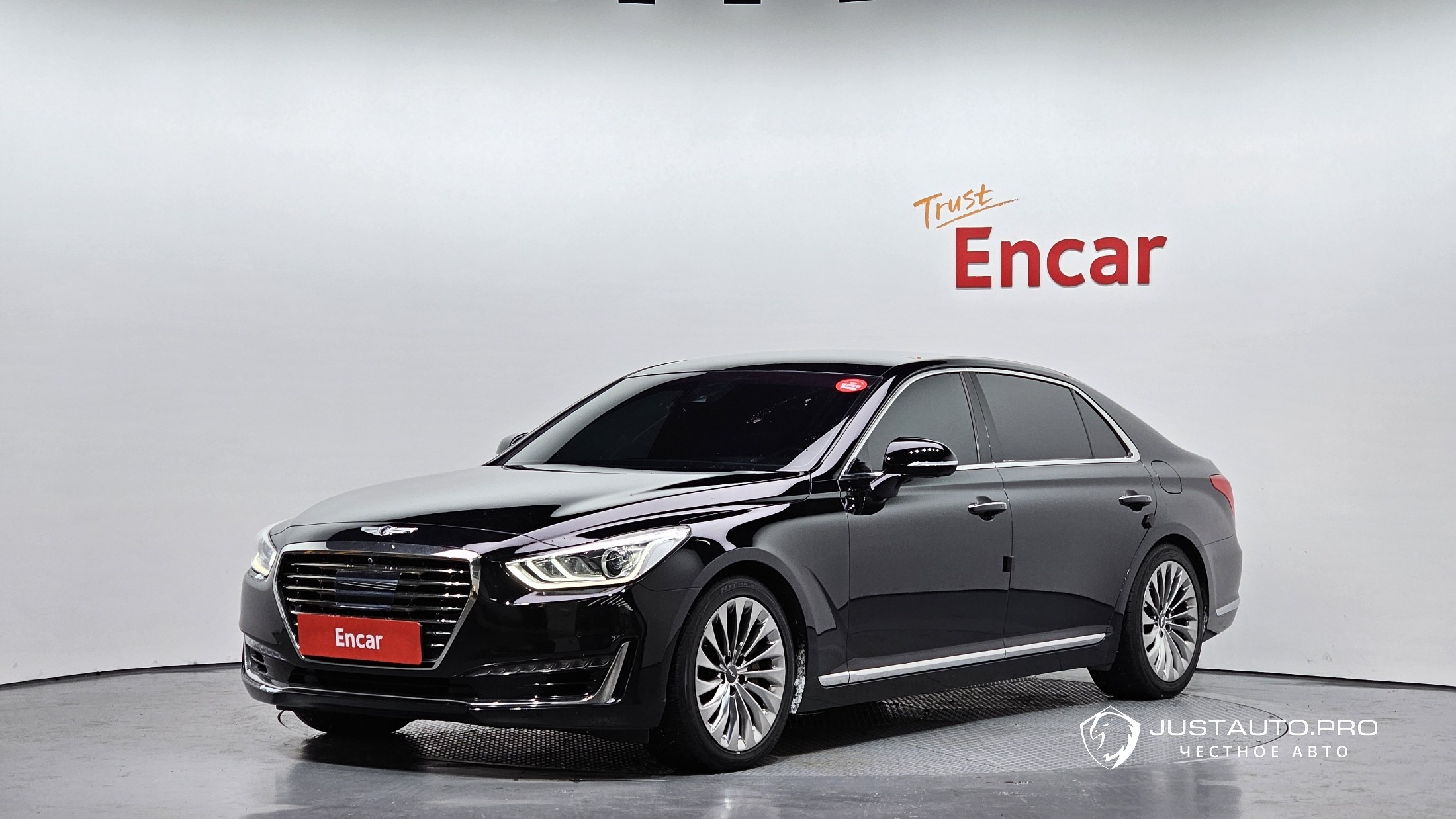 Автомобиль Genesis EQ900