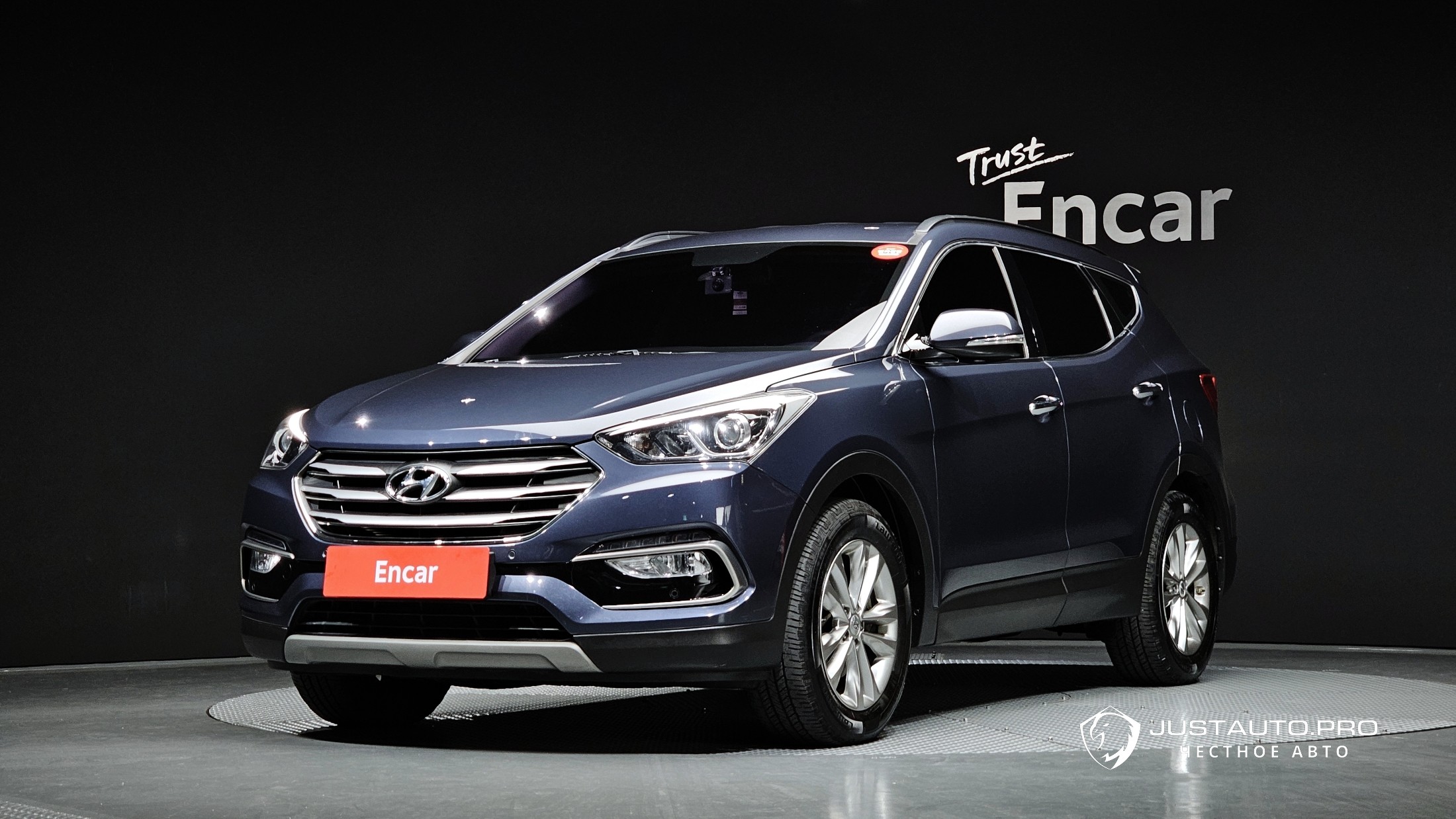 Автомобиль Hyundai Santafe