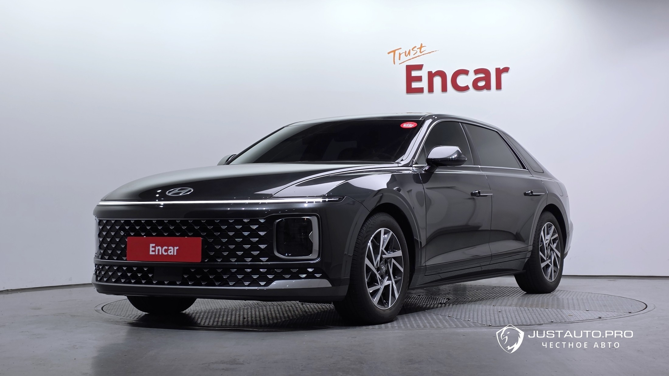 Автомобиль Hyundai Grandeur