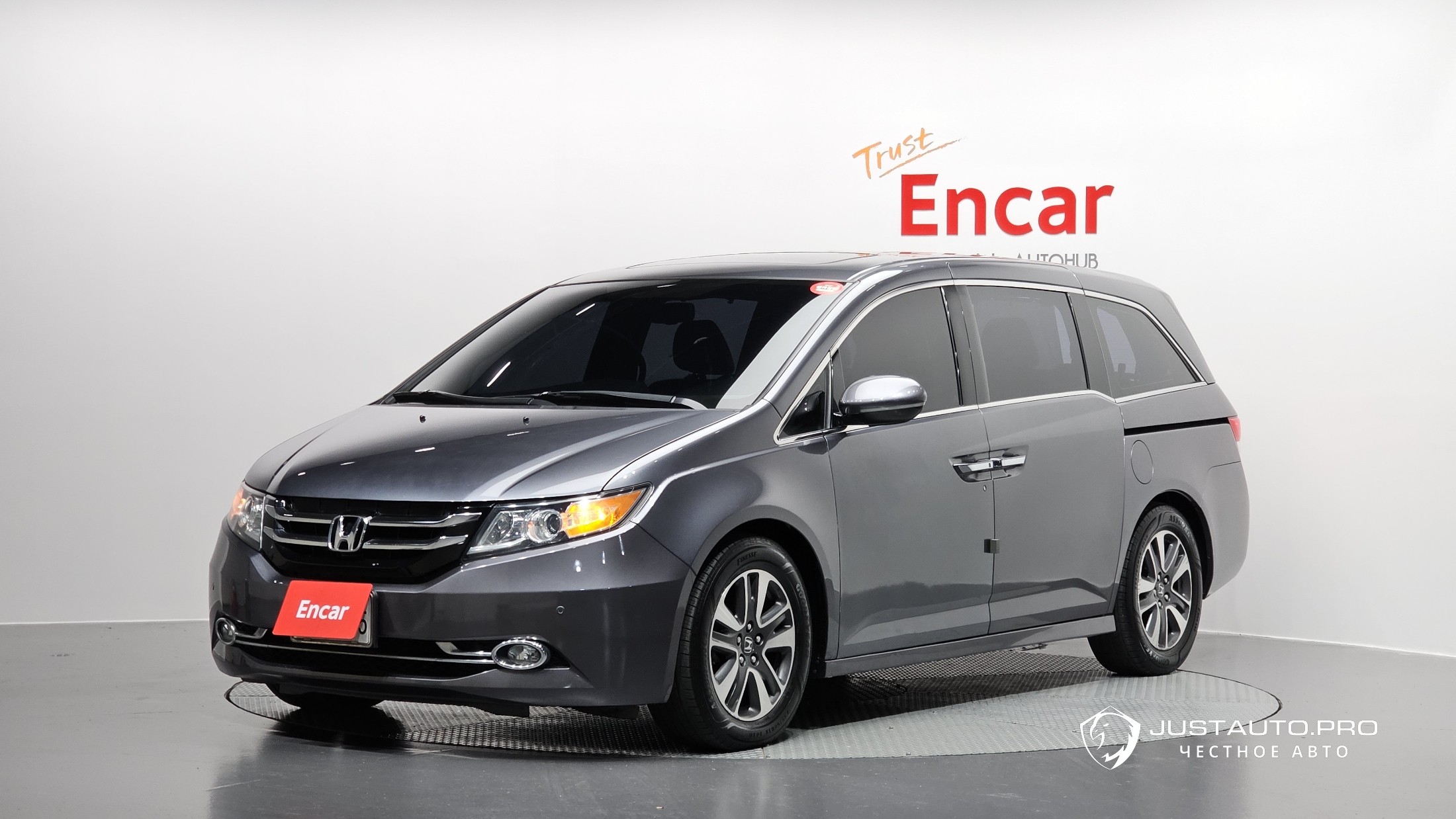 Автомобиль Honda Odyssey