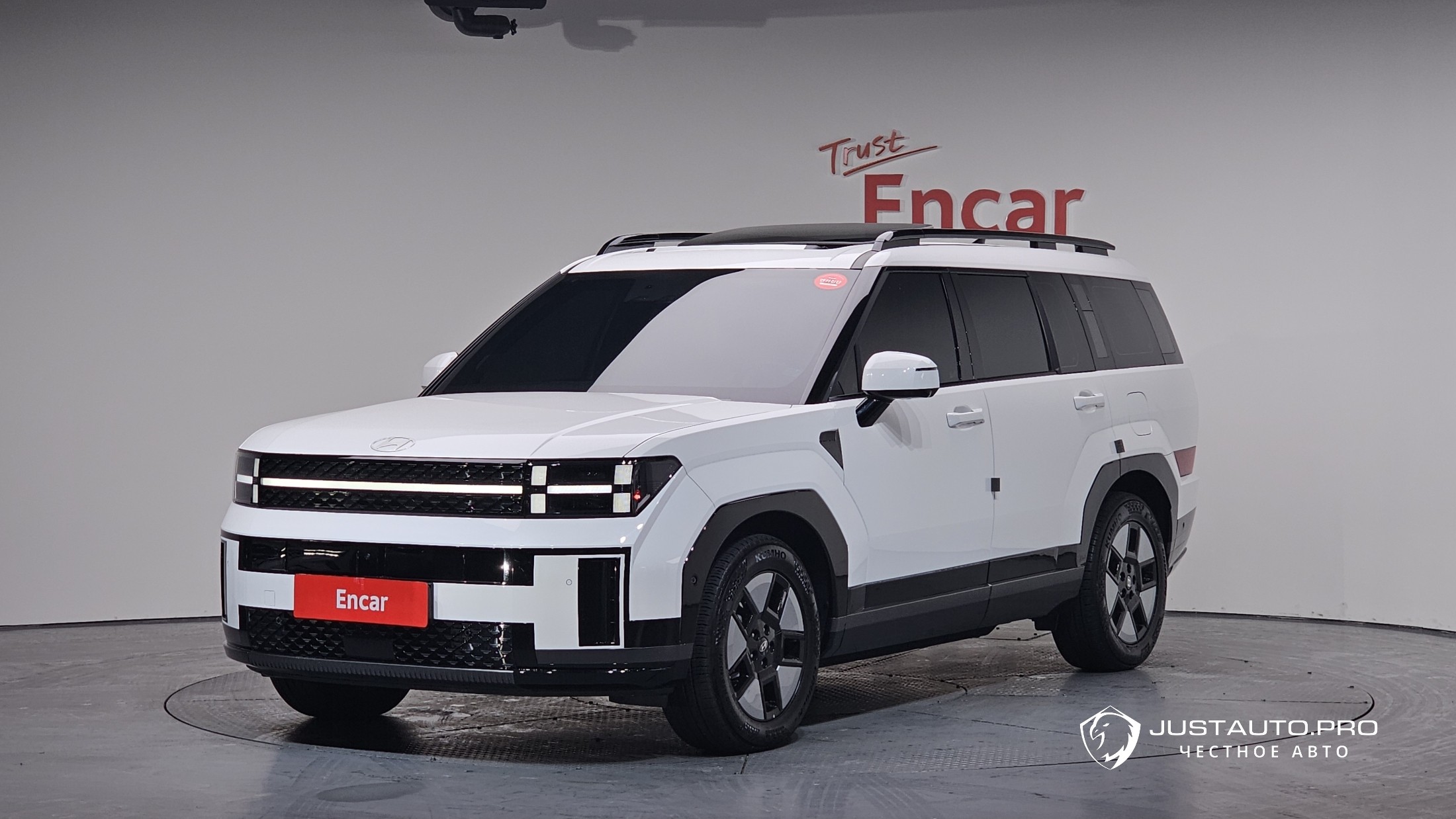 Автомобиль Hyundai Santafe