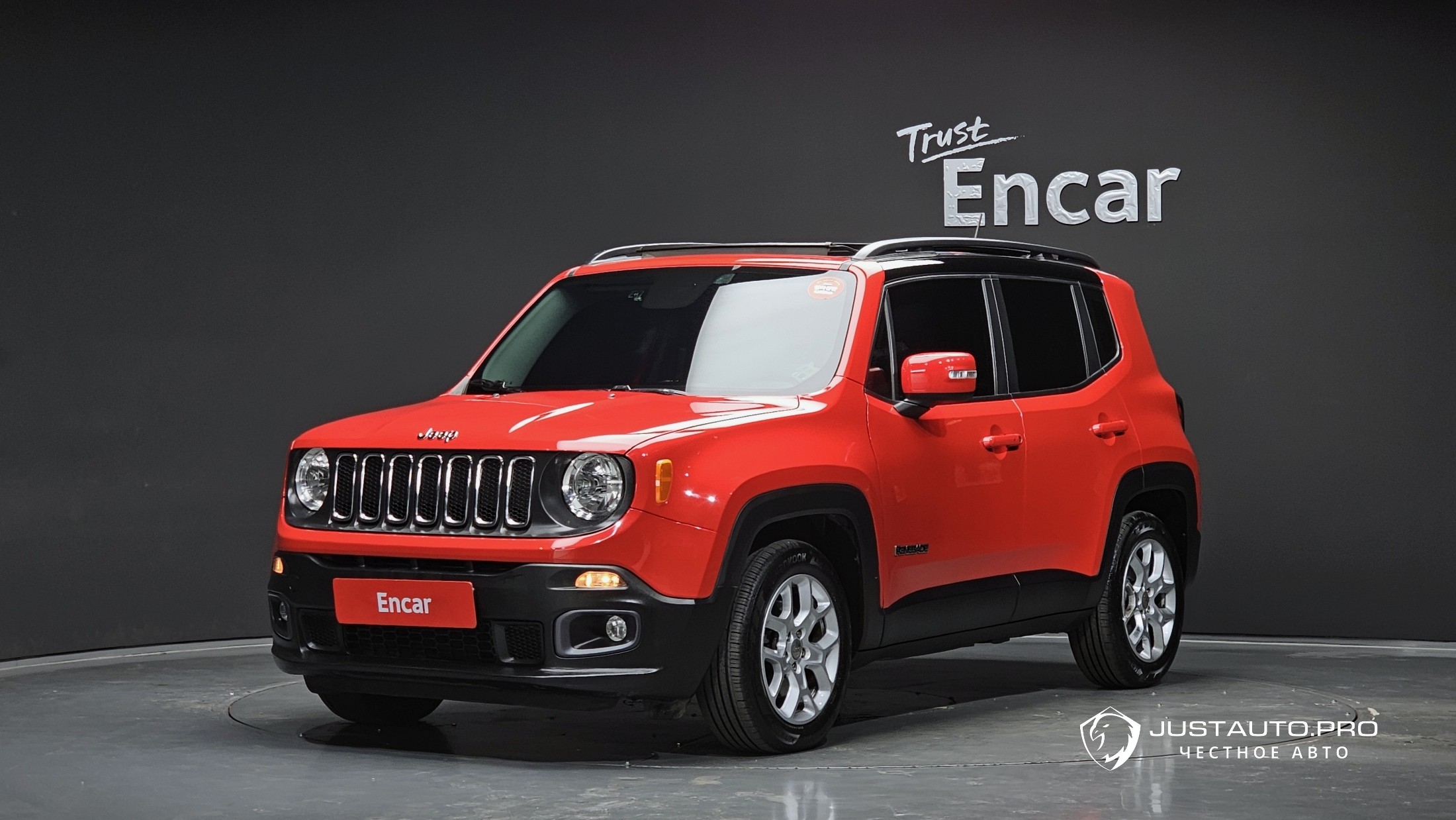 Автомобиль Jeep Renegade