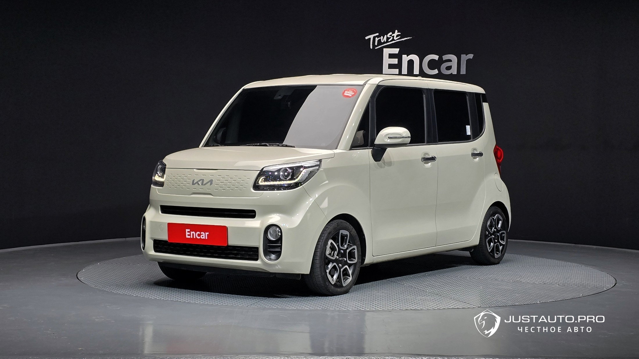 Автомобиль Kia RAY